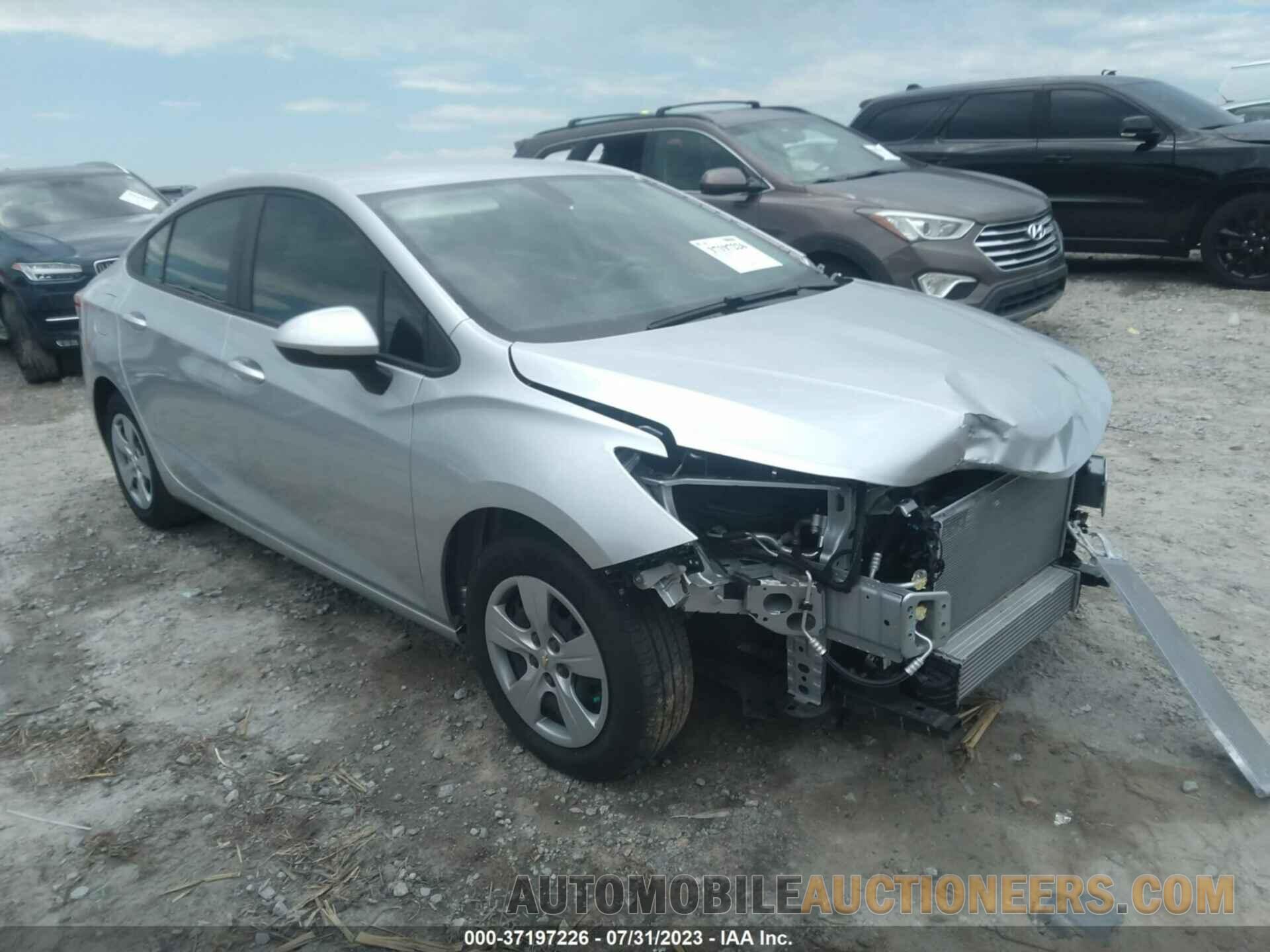 1G1BC5SM5J7209944 CHEVROLET CRUZE 2018