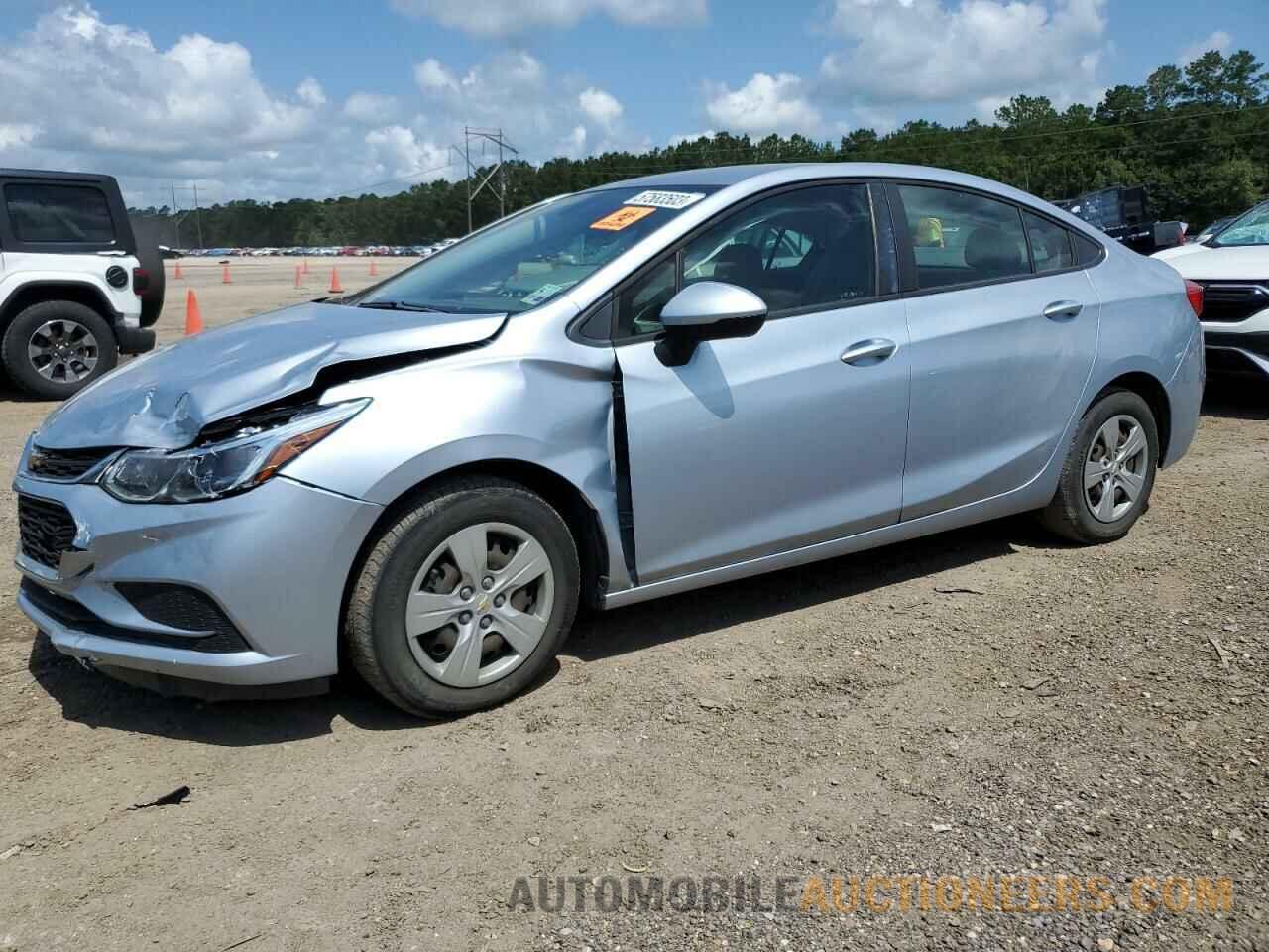 1G1BC5SM5J7223052 CHEVROLET CRUZE 2018