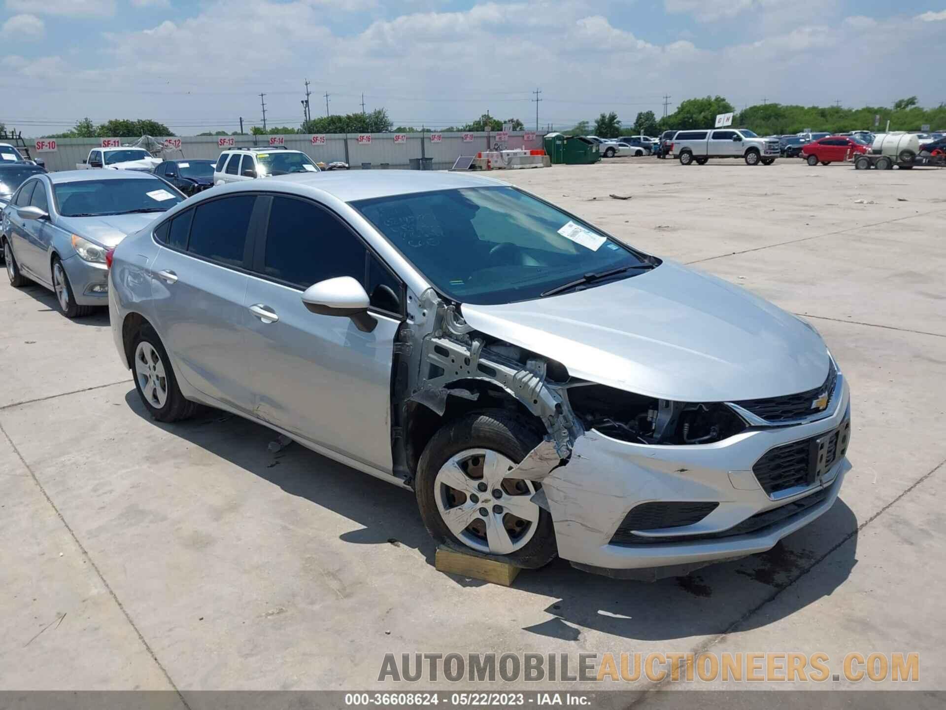 1G1BC5SM5J7226842 CHEVROLET CRUZE 2018