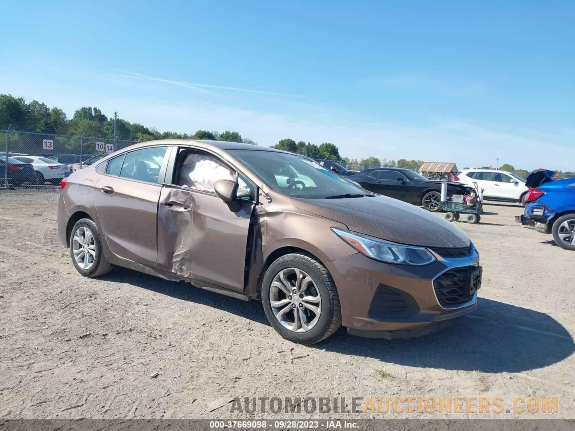 1G1BC5SM5K7105245 CHEVROLET CRUZE 2019