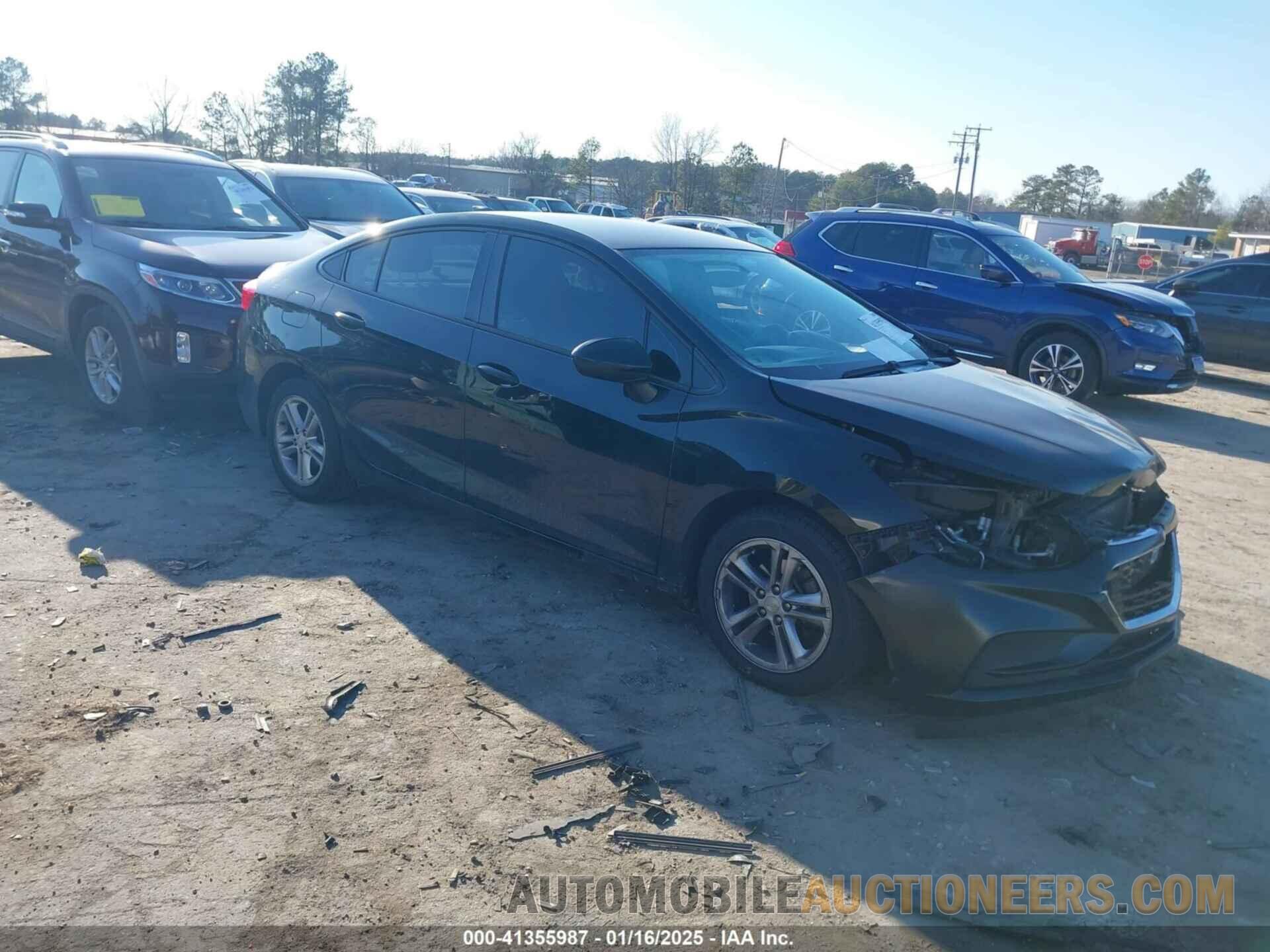 1G1BC5SM6H7156391 CHEVROLET CRUZE 2017