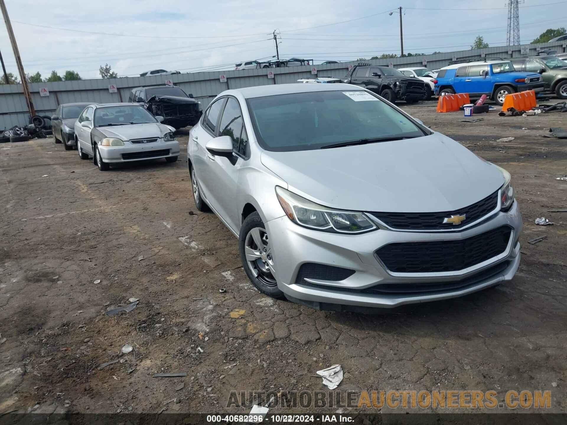 1G1BC5SM6H7163003 CHEVROLET CRUZE 2017