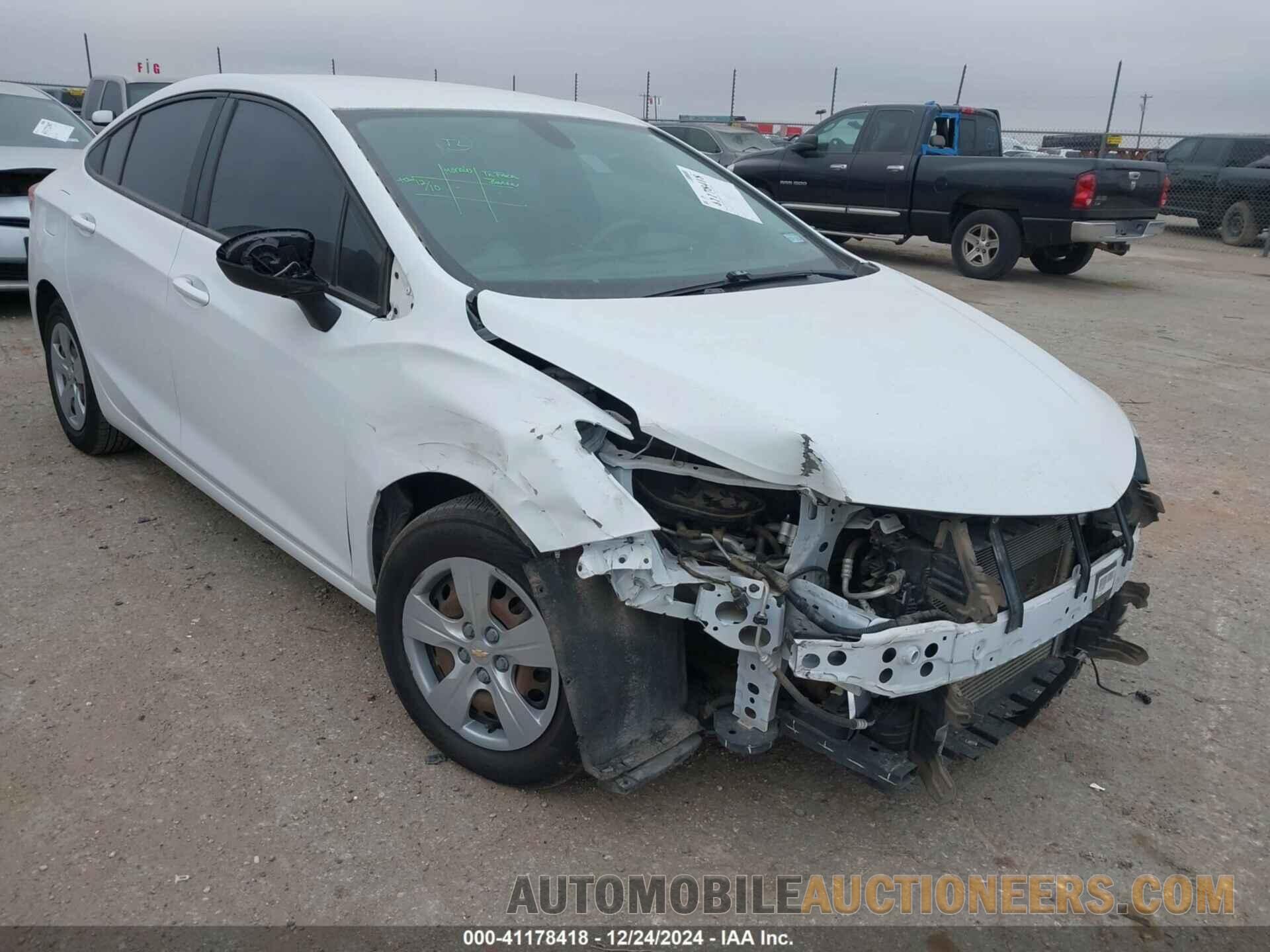 1G1BC5SM6H7217786 CHEVROLET CRUZE 2017