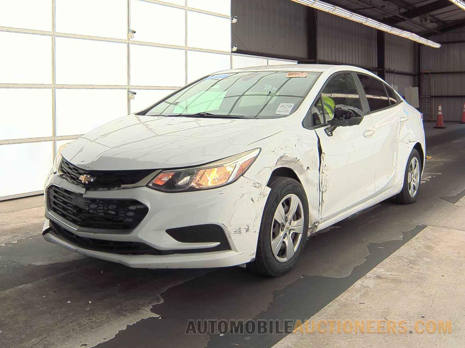 1G1BC5SM6H7242638 Chevrolet Cruze 2017