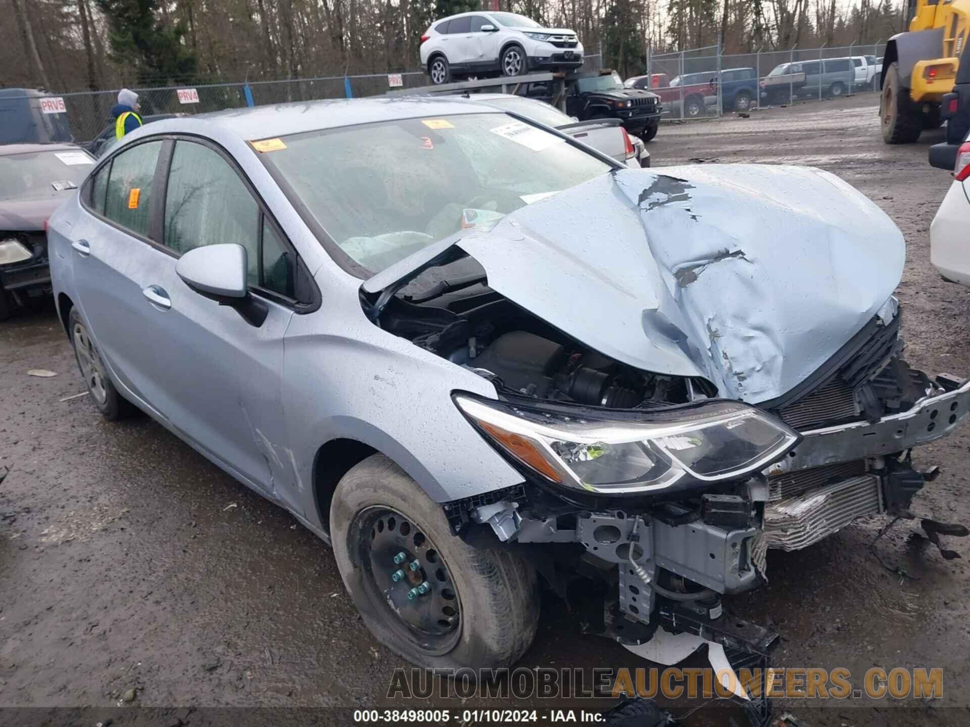 1G1BC5SM6J7122134 CHEVROLET CRUZE 2018