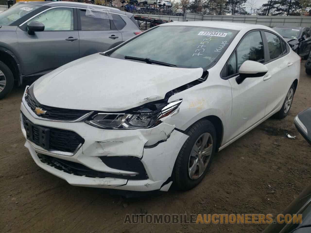 1G1BC5SM6J7127043 CHEVROLET CRUZE 2018