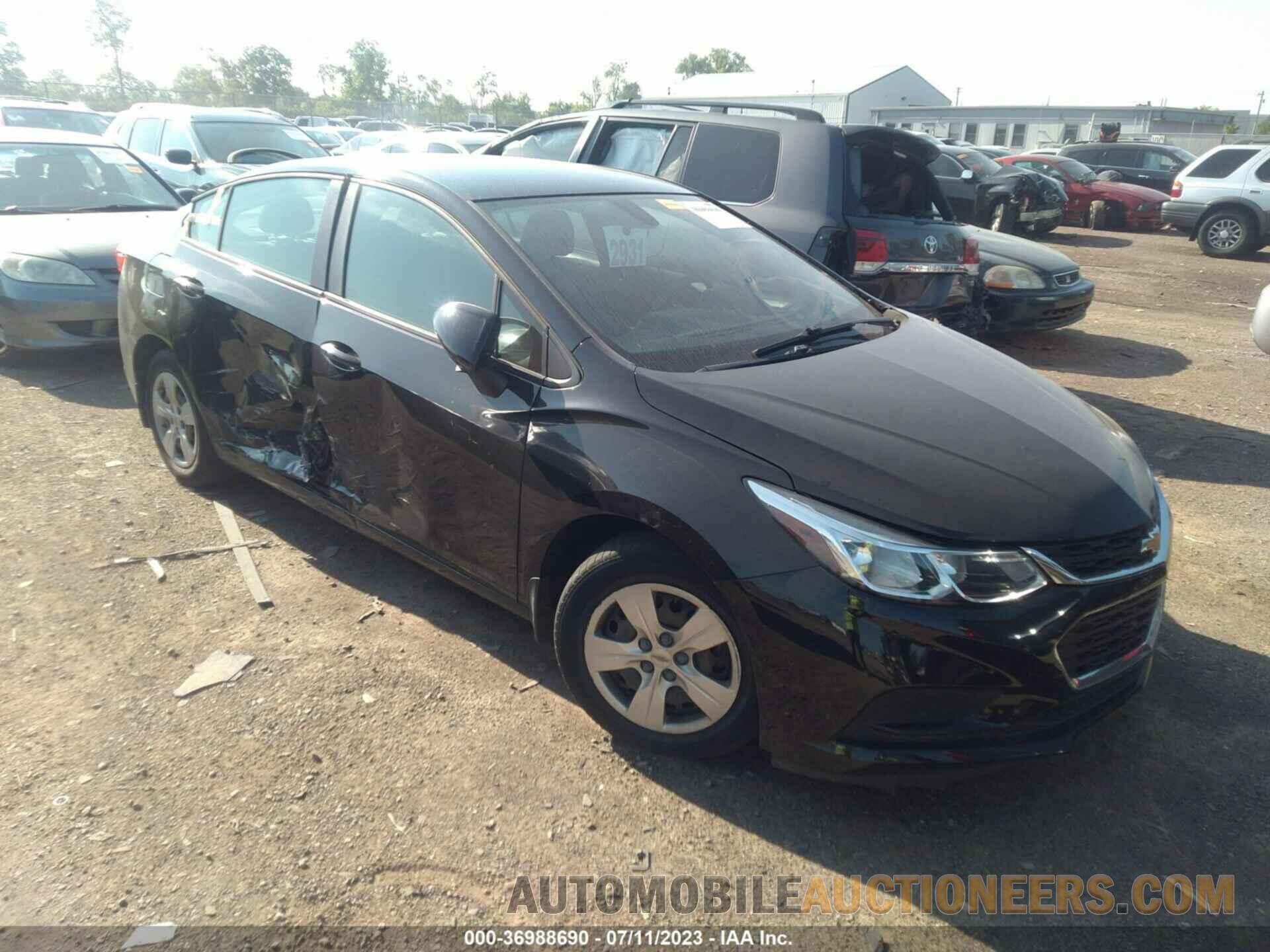 1G1BC5SM6J7163363 CHEVROLET CRUZE 2018