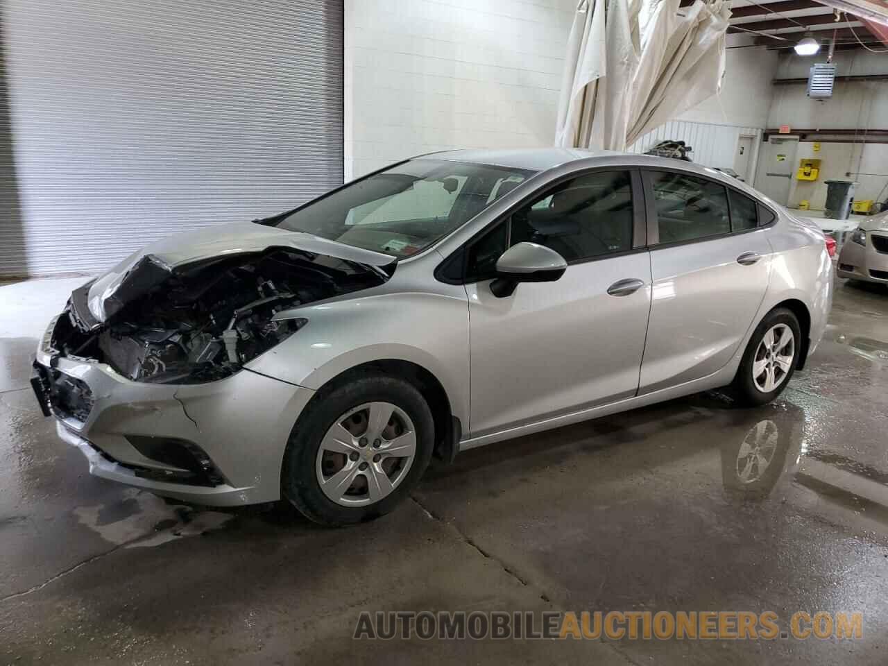 1G1BC5SM6J7164884 CHEVROLET CRUZE 2018