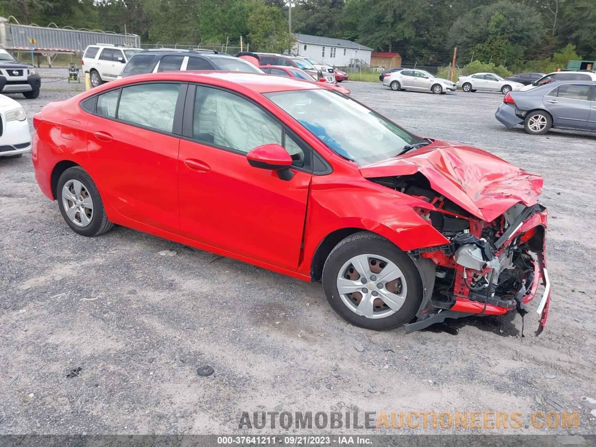 1G1BC5SM6J7165937 CHEVROLET CRUZE 2018