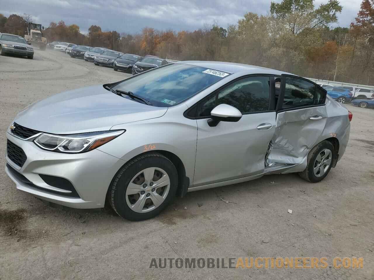 1G1BC5SM6J7214585 CHEVROLET CRUZE 2018