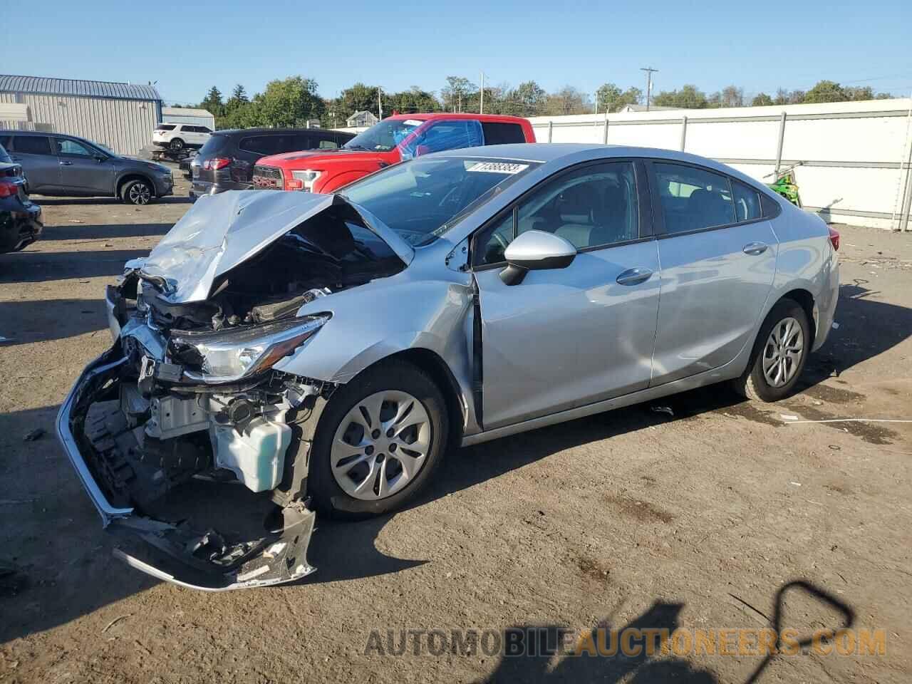 1G1BC5SM6J7215087 CHEVROLET CRUZE 2018