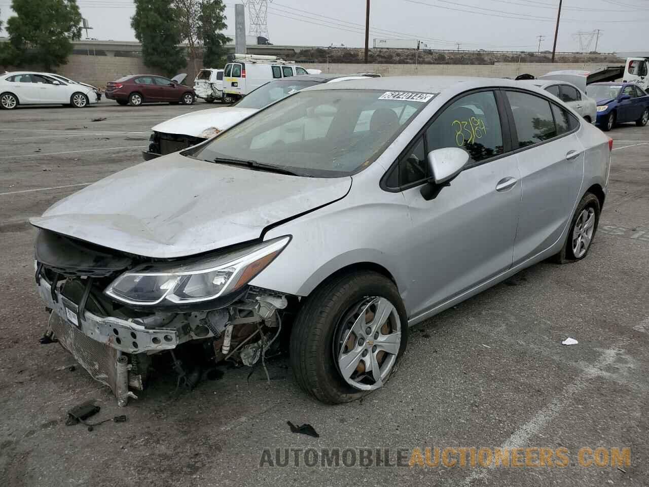 1G1BC5SM6J7238059 CHEVROLET CRUZE 2018