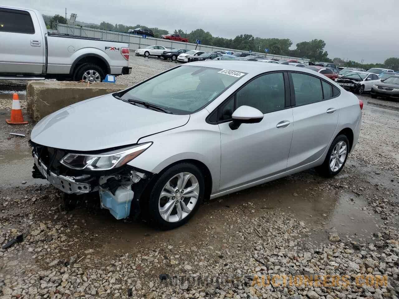 1G1BC5SM6K7127898 CHEVROLET CRUZE 2019