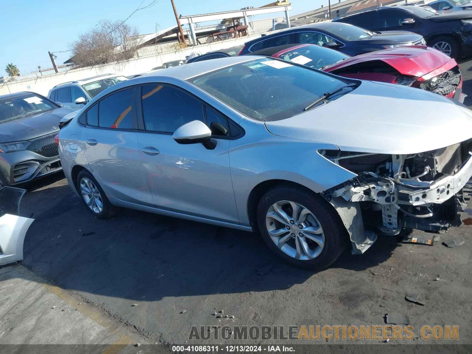 1G1BC5SM6K7152106 CHEVROLET CRUZE 2019