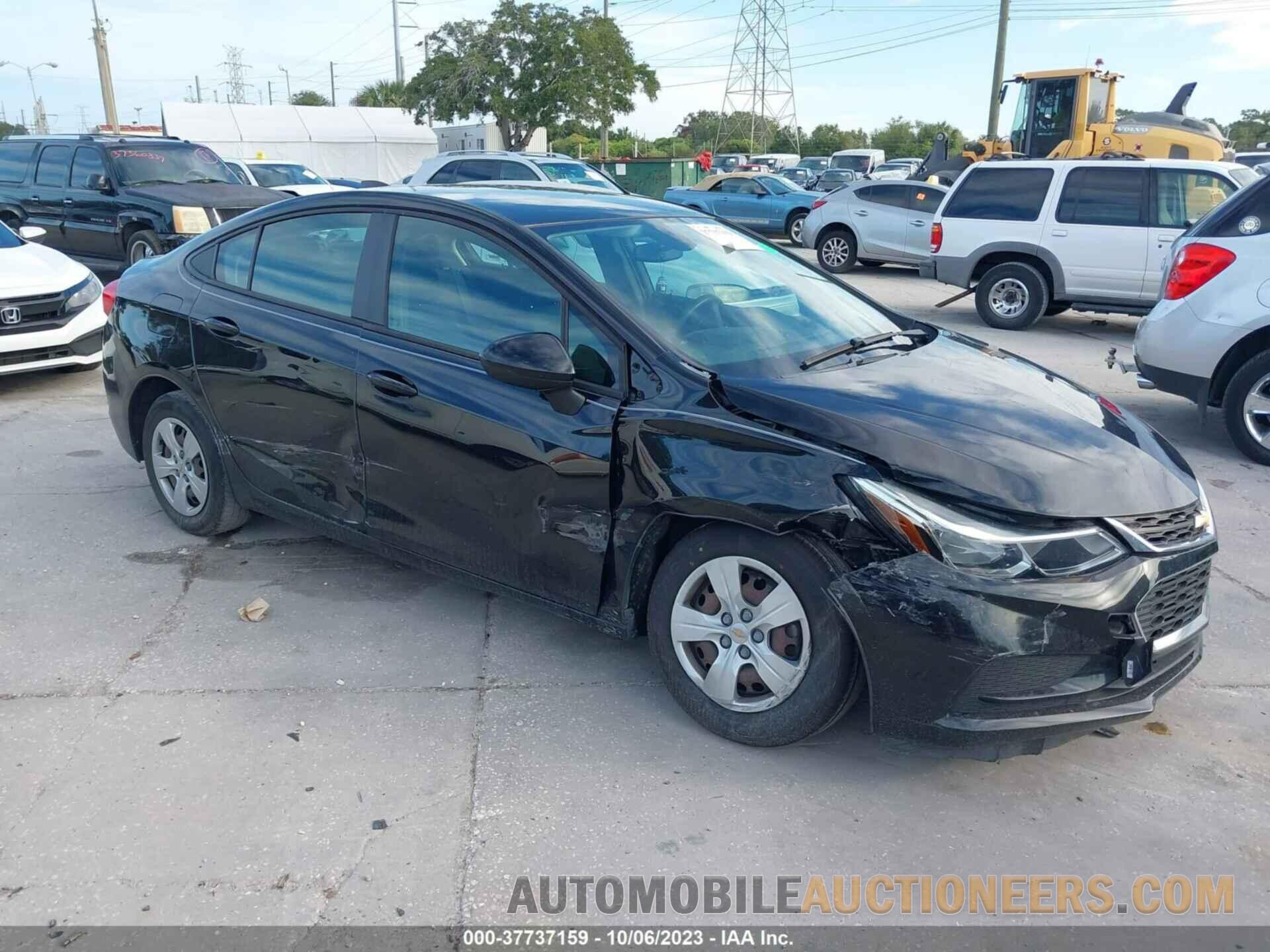 1G1BC5SM7J7141470 CHEVROLET CRUZE 2018