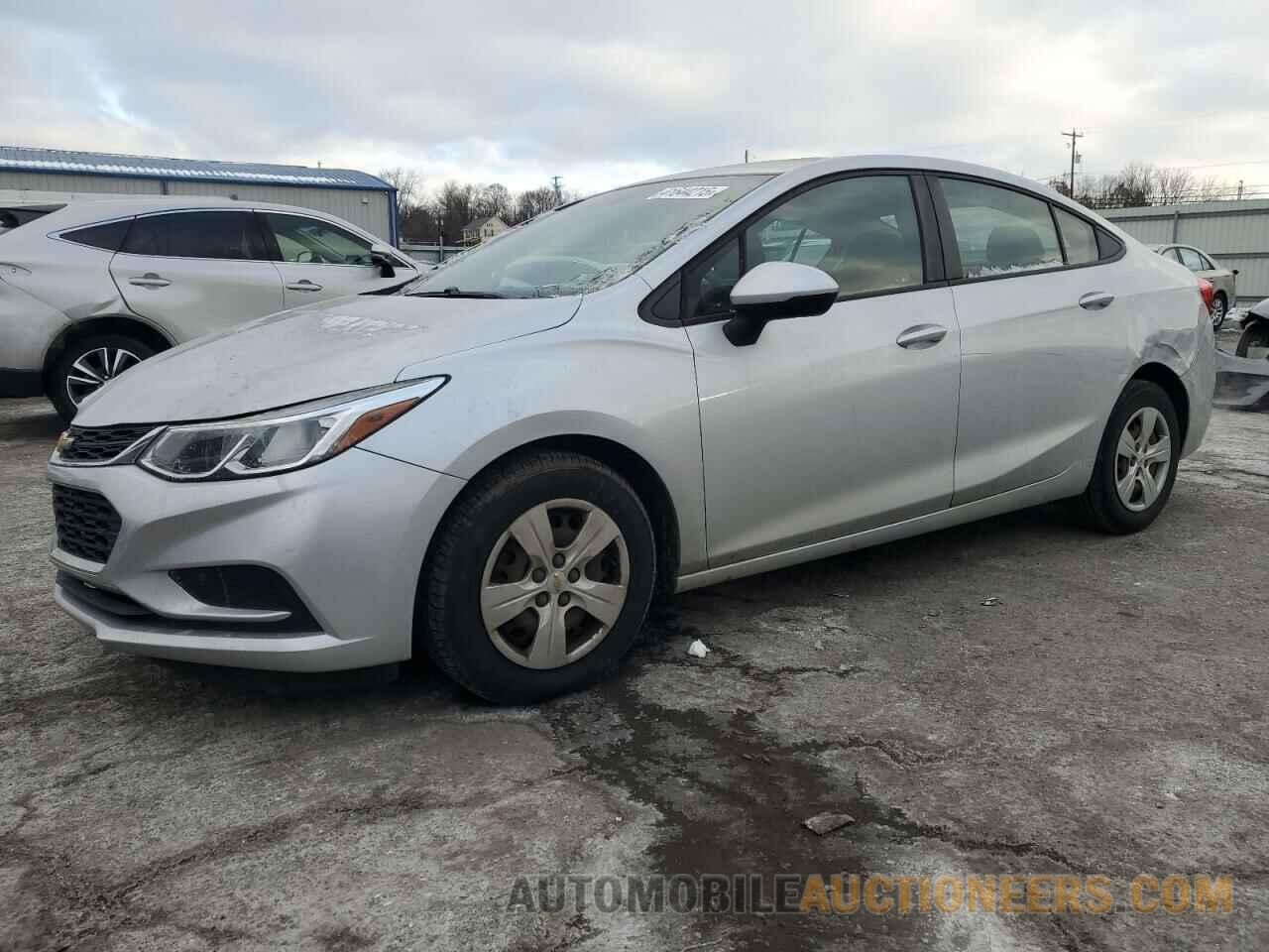 1G1BC5SM7J7220718 CHEVROLET CRUZE 2018