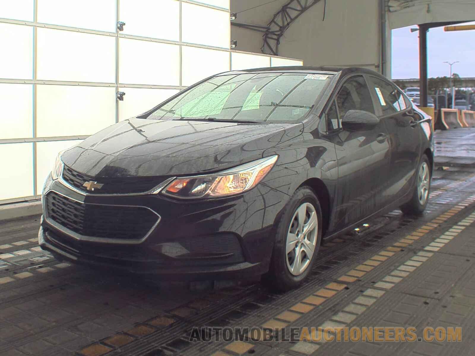 1G1BC5SM7J7242394 Chevrolet Cruze 2018