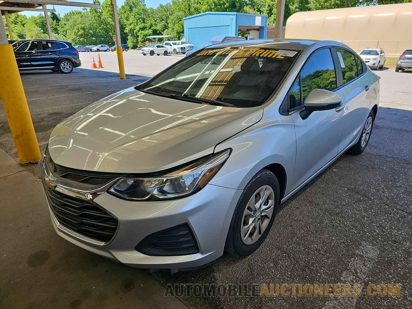 1G1BC5SM7K7100029 Chevrolet Cruze 2019