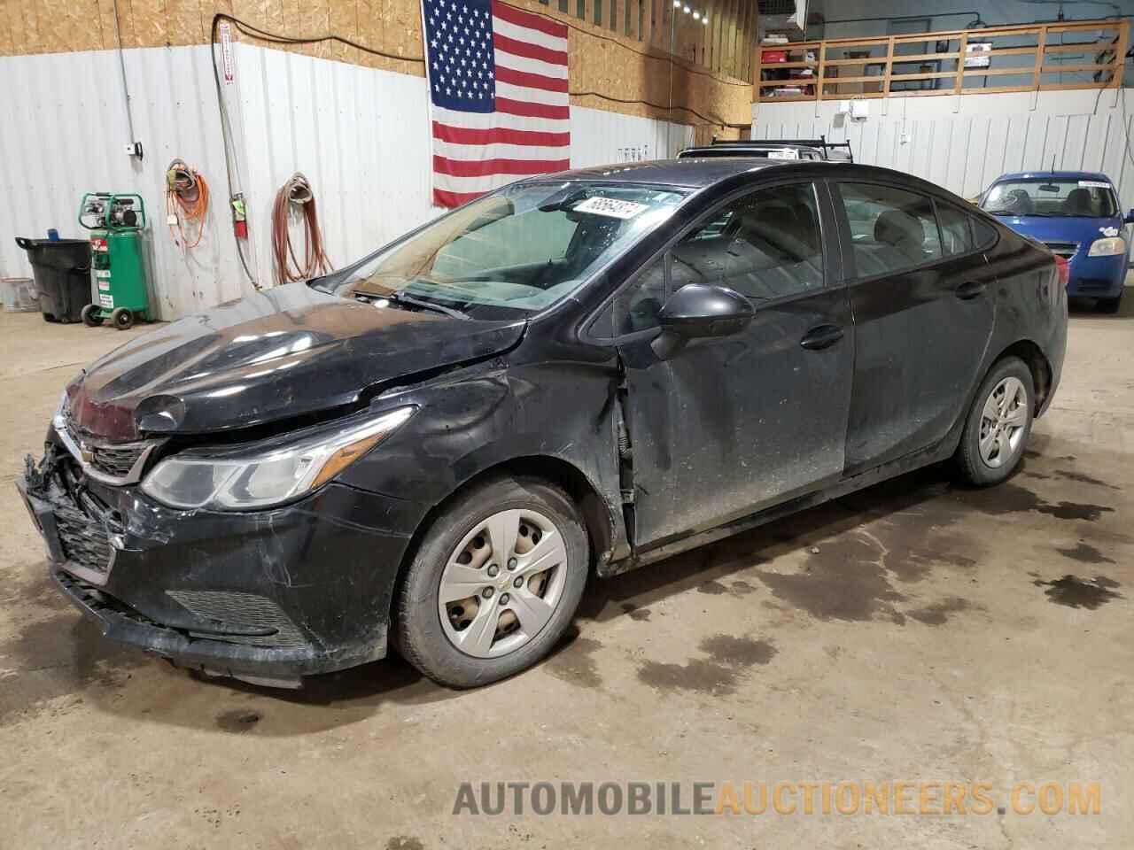 1G1BC5SM8H7110383 CHEVROLET CRUZE 2017