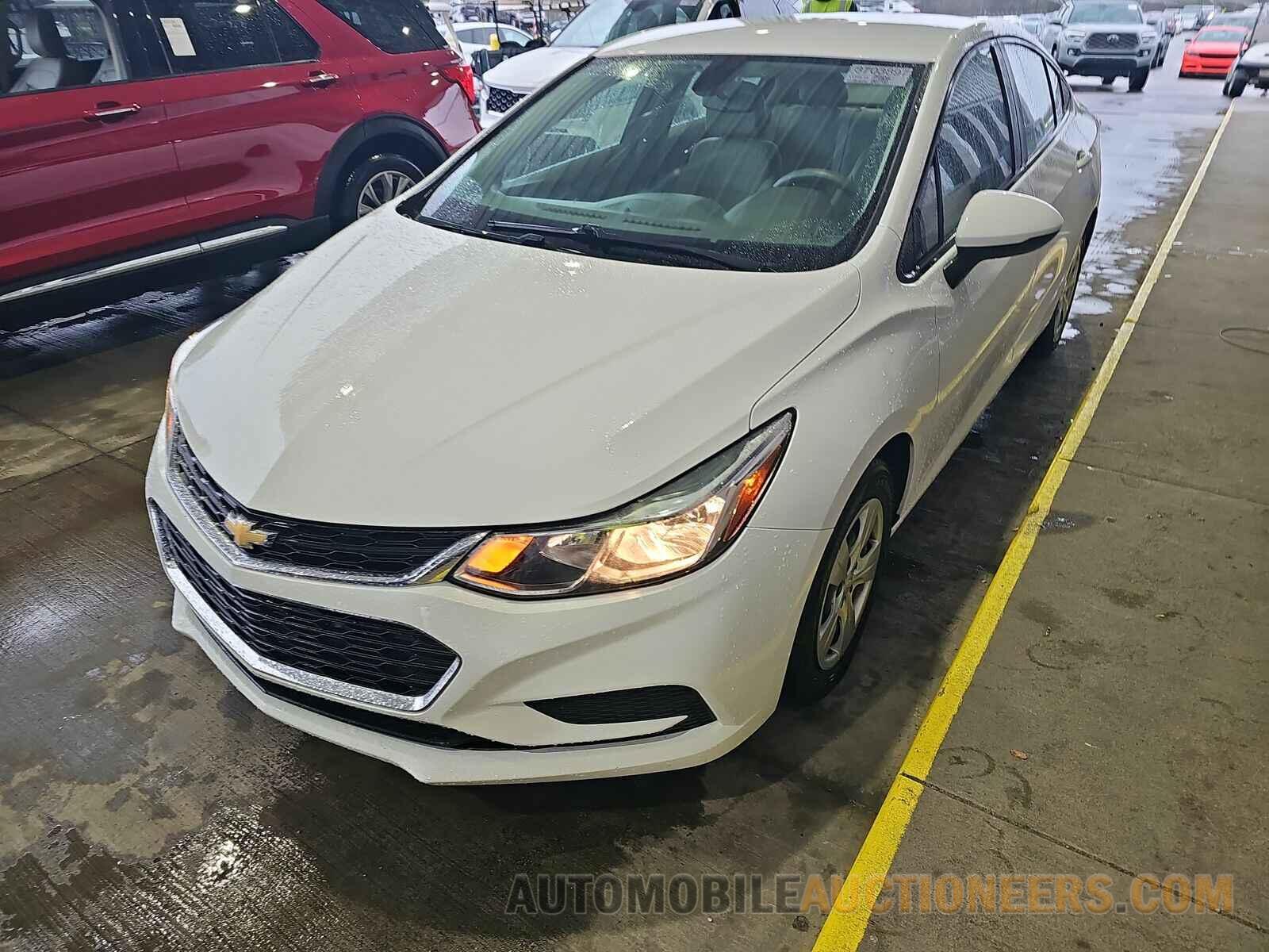 1G1BC5SM8H7156912 Chevrolet Cruze 2017