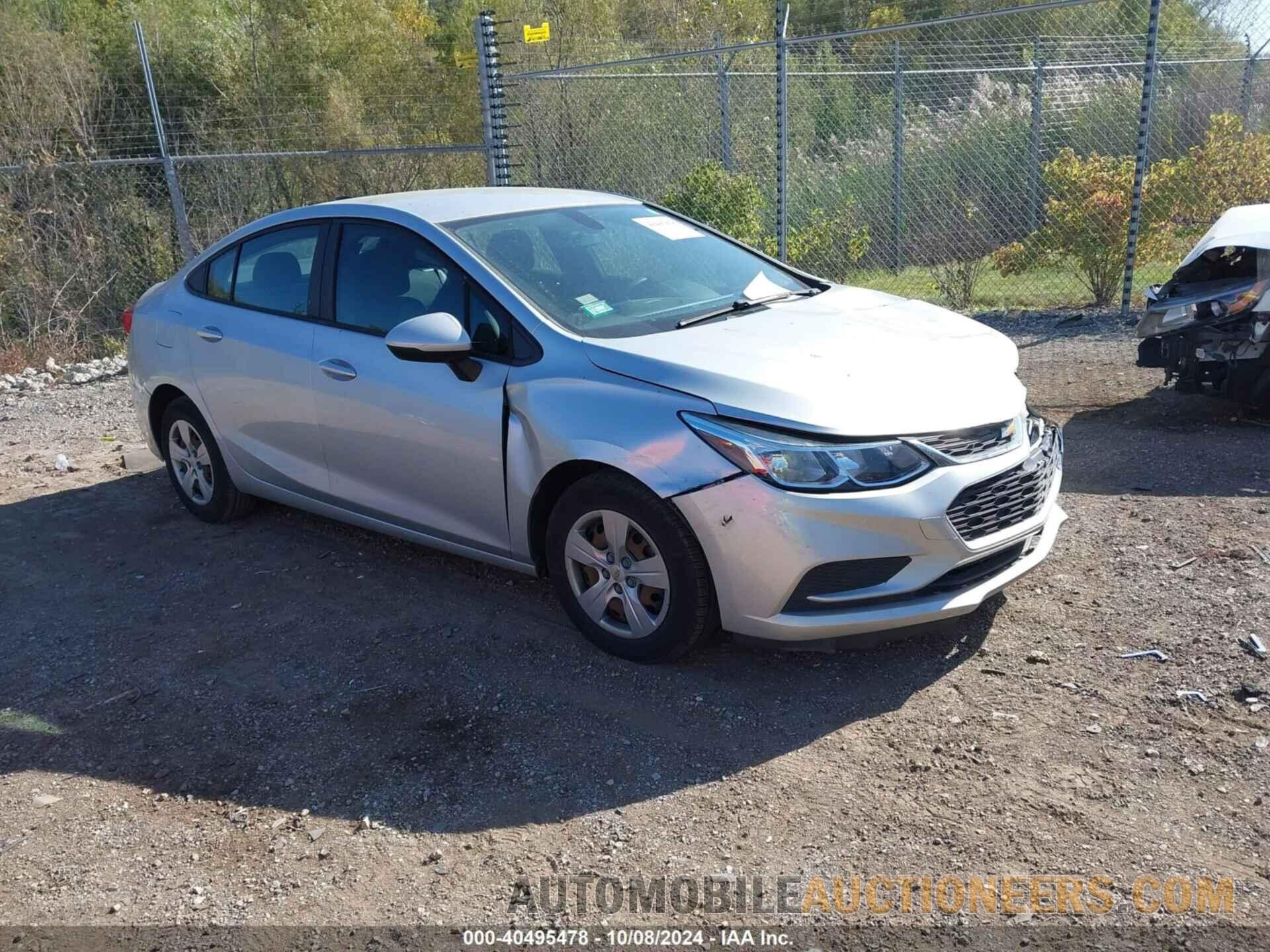 1G1BC5SM8H7232872 CHEVROLET CRUZE 2017