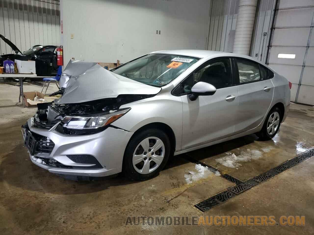 1G1BC5SM8J7131322 CHEVROLET CRUZE 2018