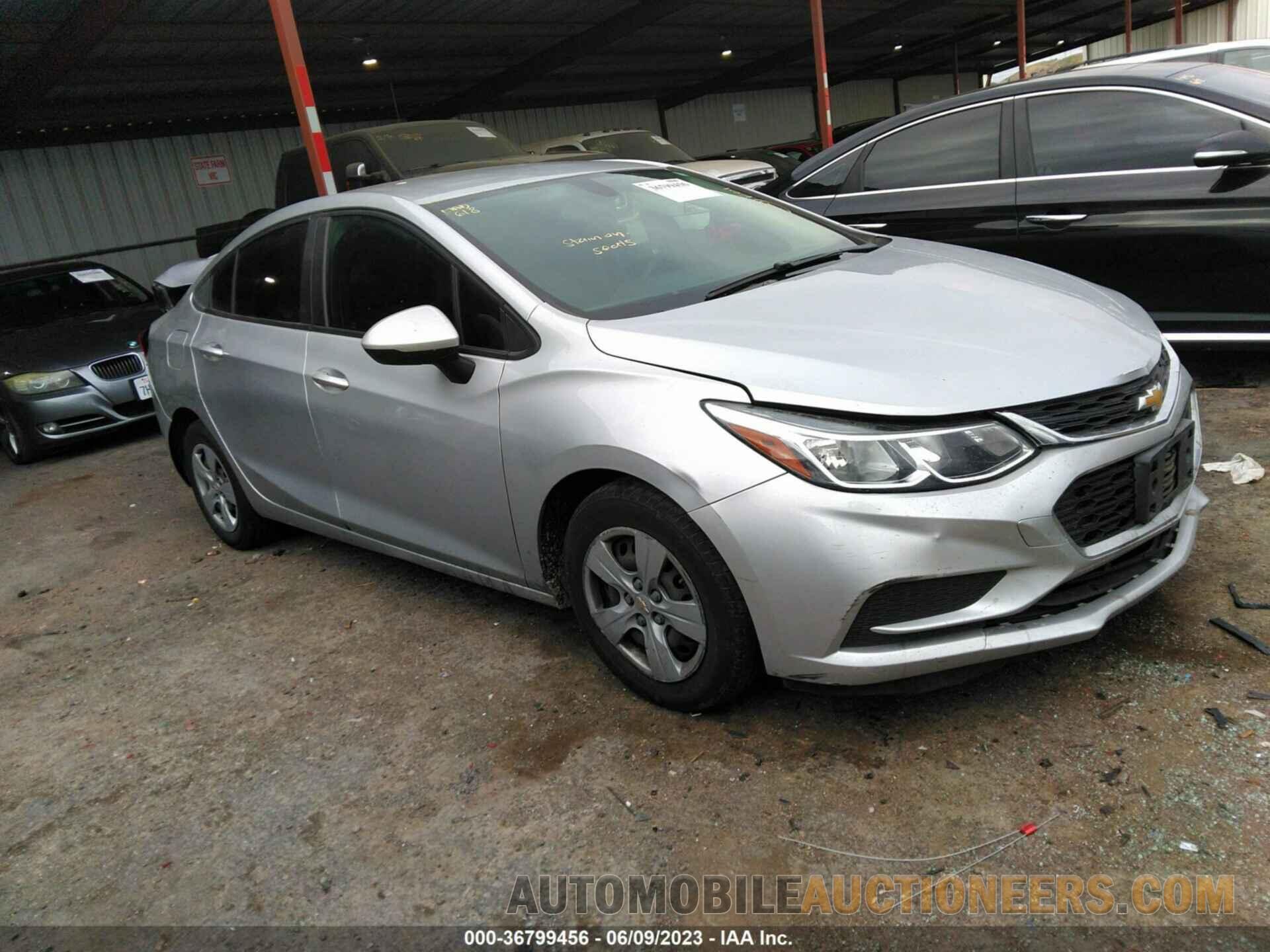 1G1BC5SM8J7179824 CHEVROLET CRUZE 2018