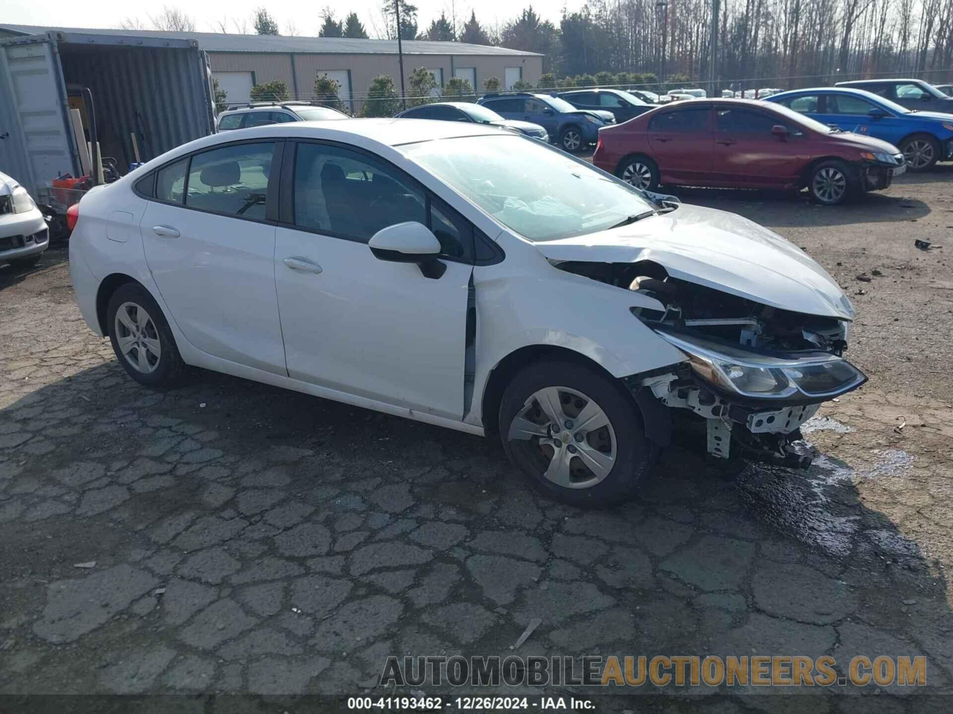 1G1BC5SM8J7196784 CHEVROLET CRUZE 2018