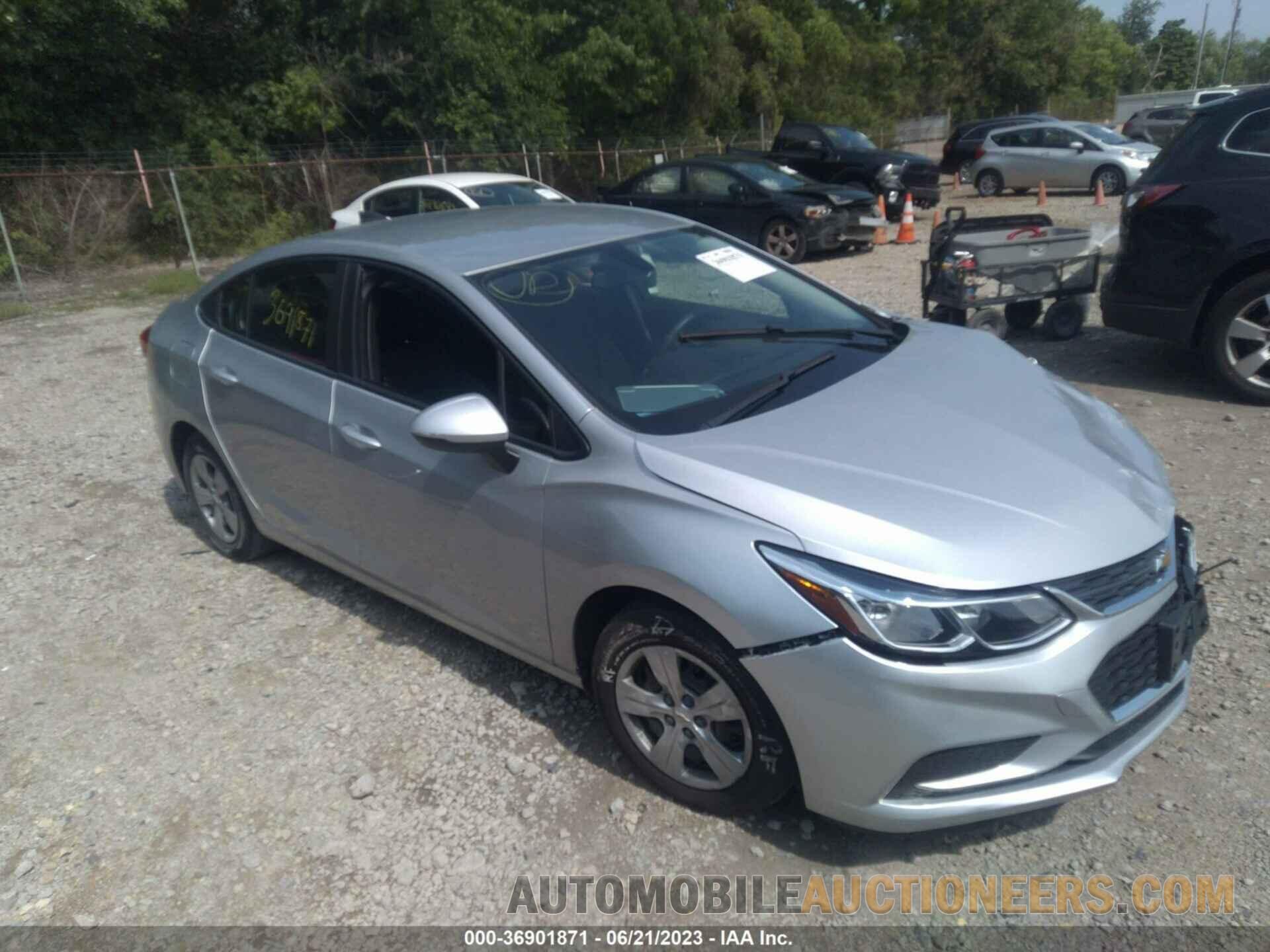 1G1BC5SM8J7208450 CHEVROLET CRUZE 2018