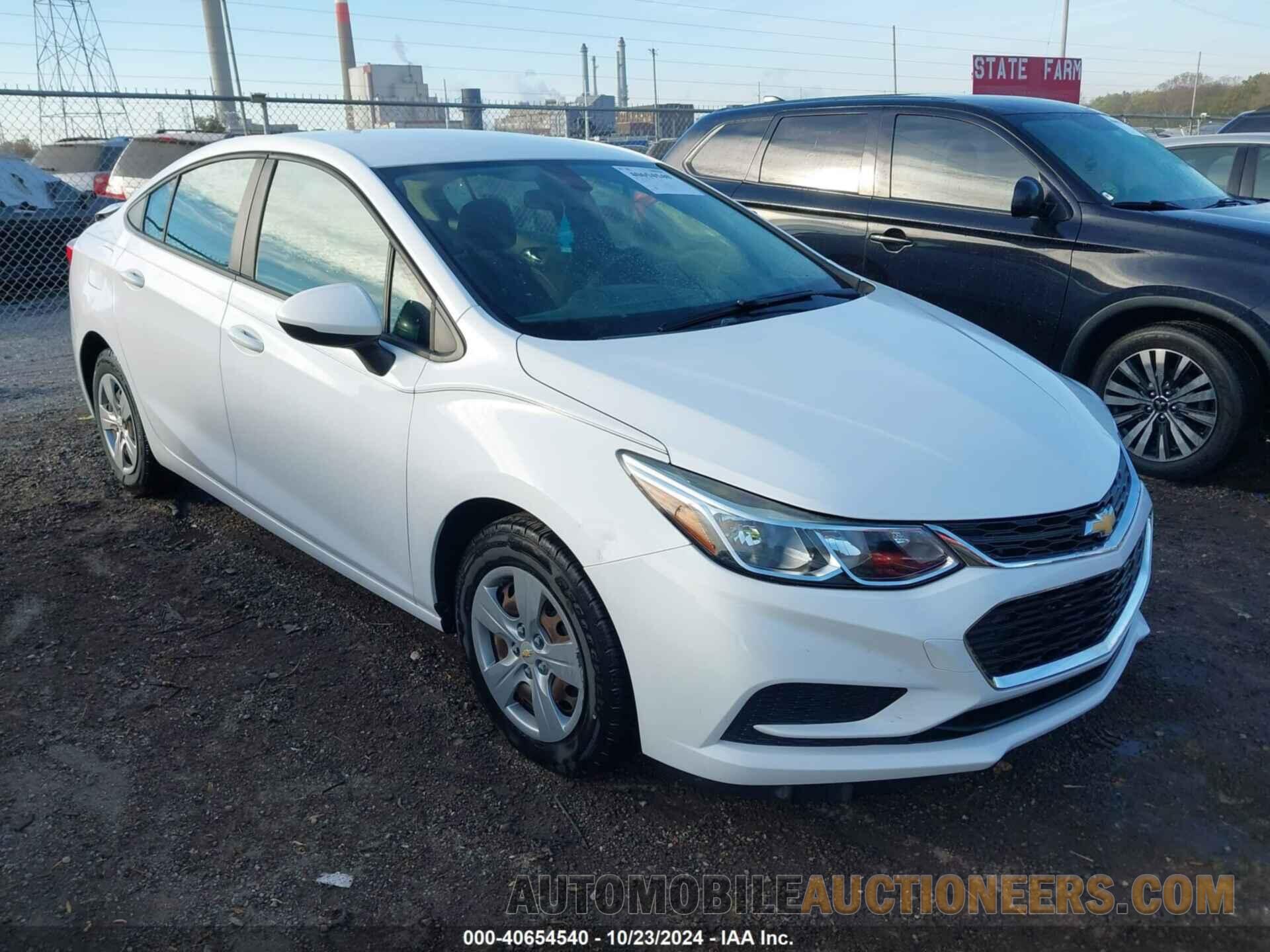 1G1BC5SM8J7217391 CHEVROLET CRUZE 2018