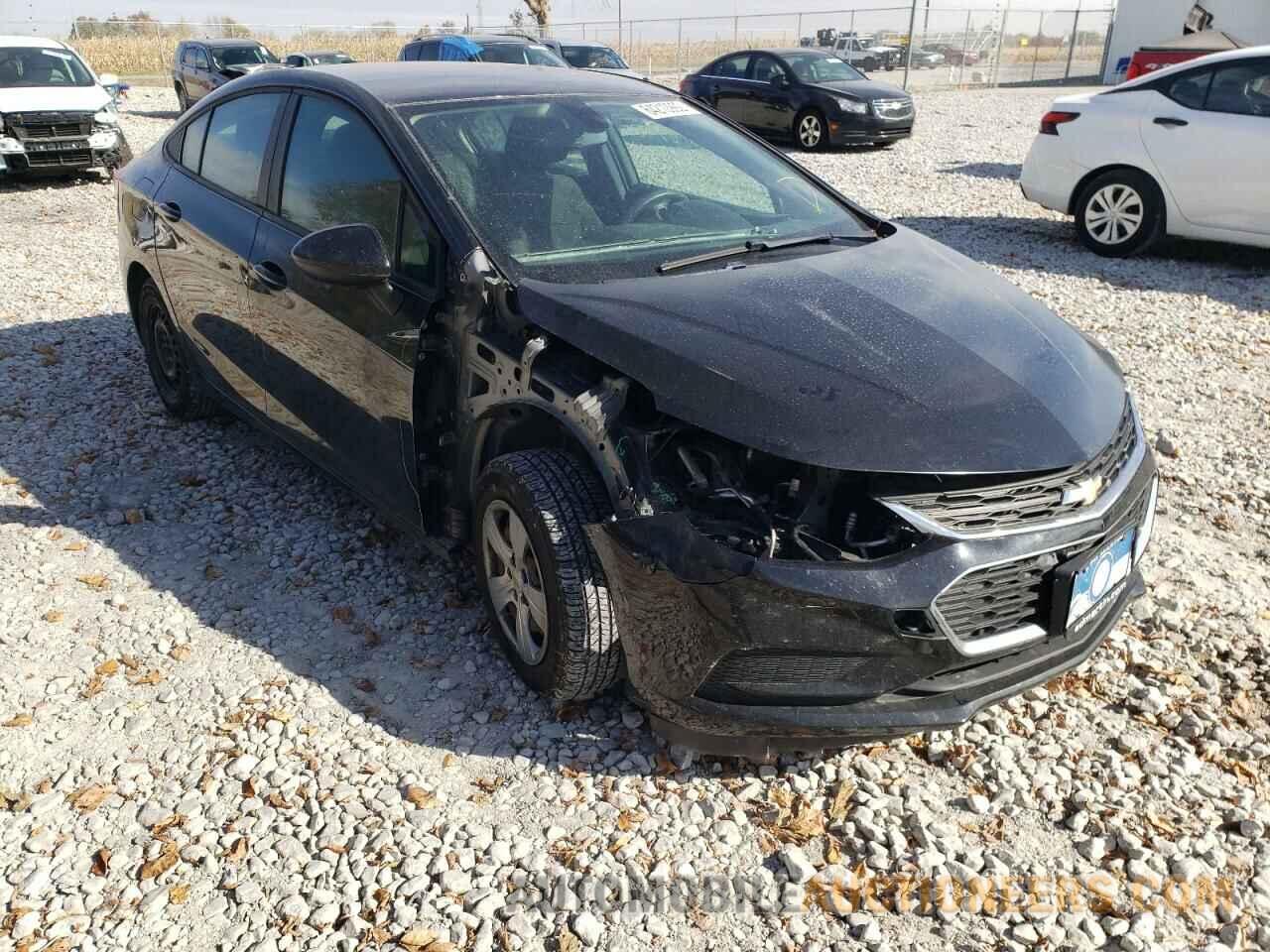 1G1BC5SM8J7222946 CHEVROLET CRUZE 2018