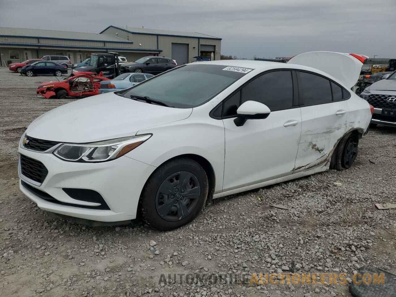 1G1BC5SM8J7229945 CHEVROLET CRUZE 2018