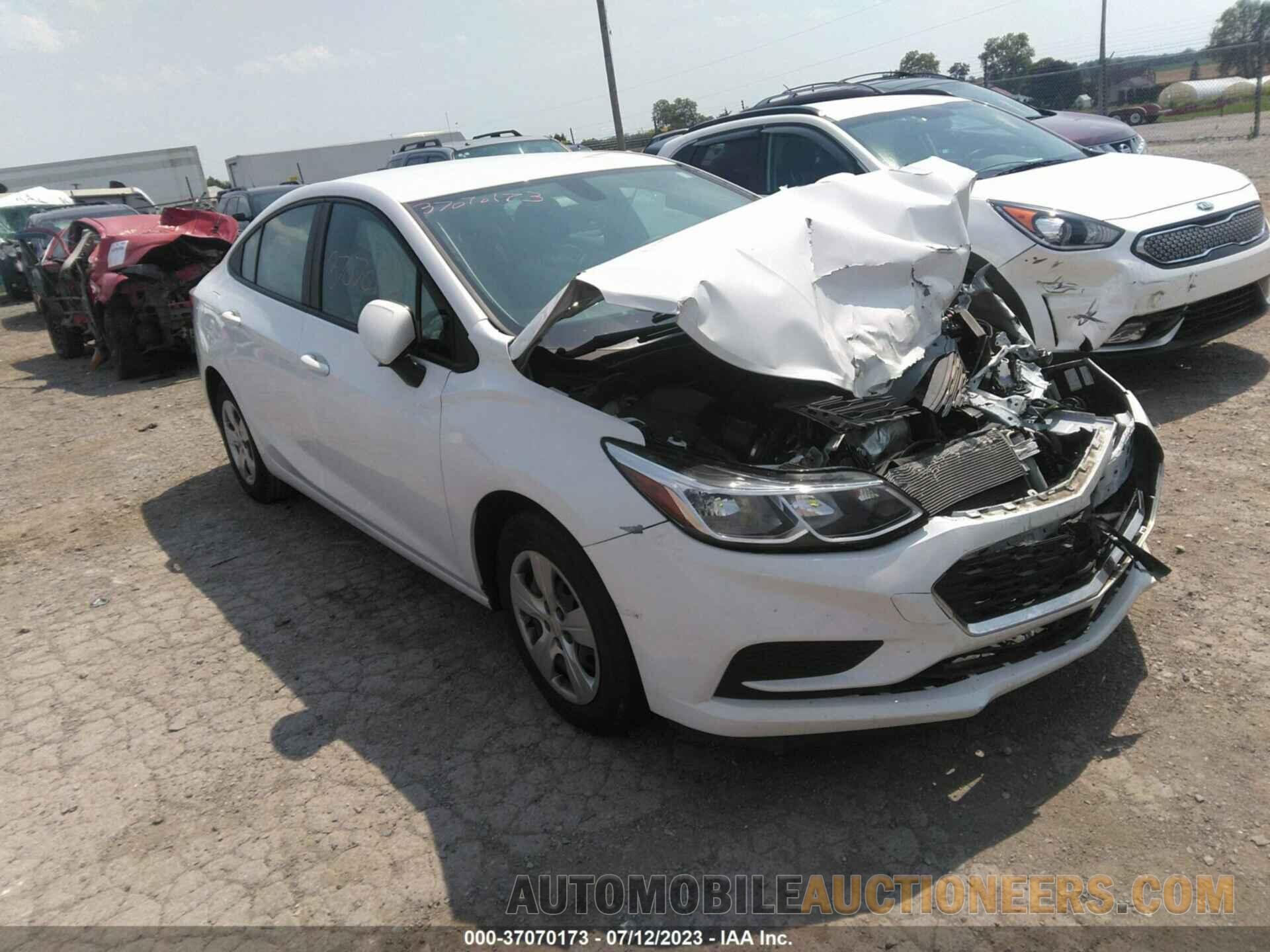 1G1BC5SM8J7234000 CHEVROLET CRUZE 2018