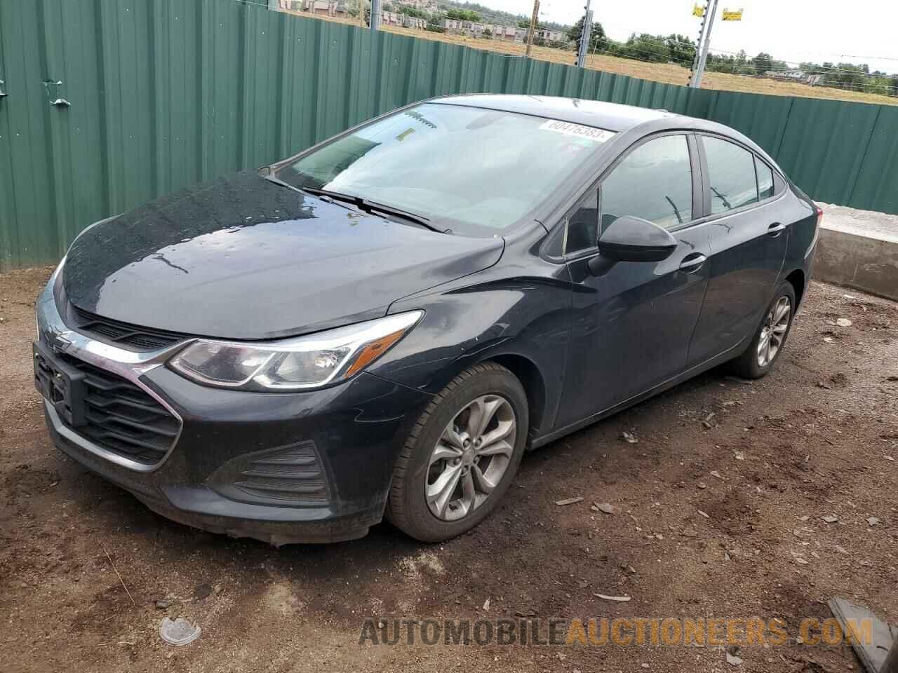 1G1BC5SM8K7113663 CHEVROLET CRUZE 2019