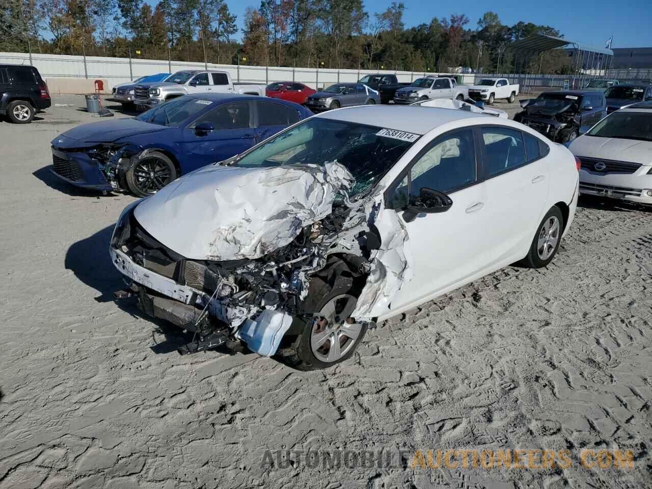 1G1BC5SM9J7100354 CHEVROLET CRUZE 2018