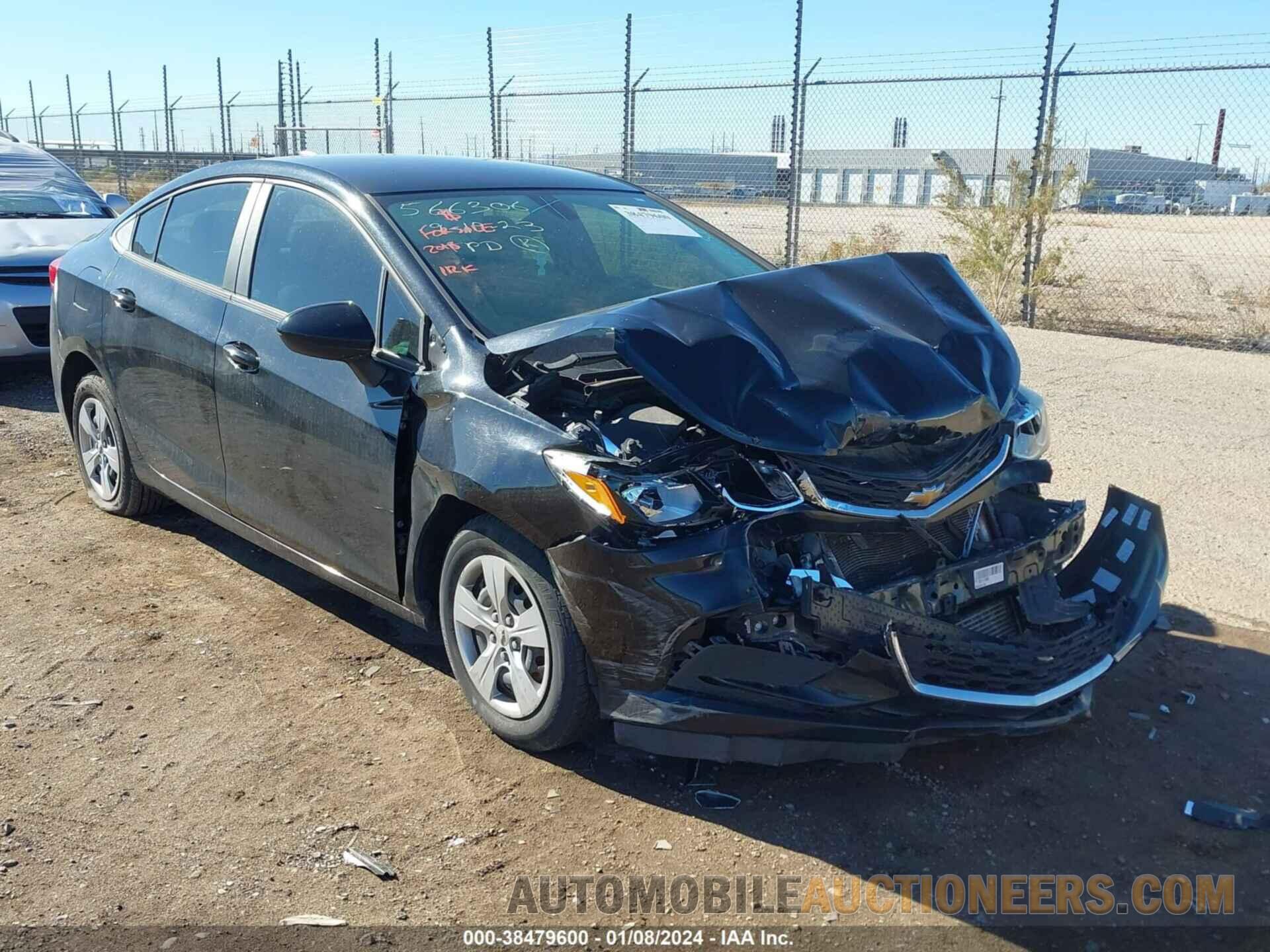 1G1BC5SM9J7111886 CHEVROLET CRUZE 2018