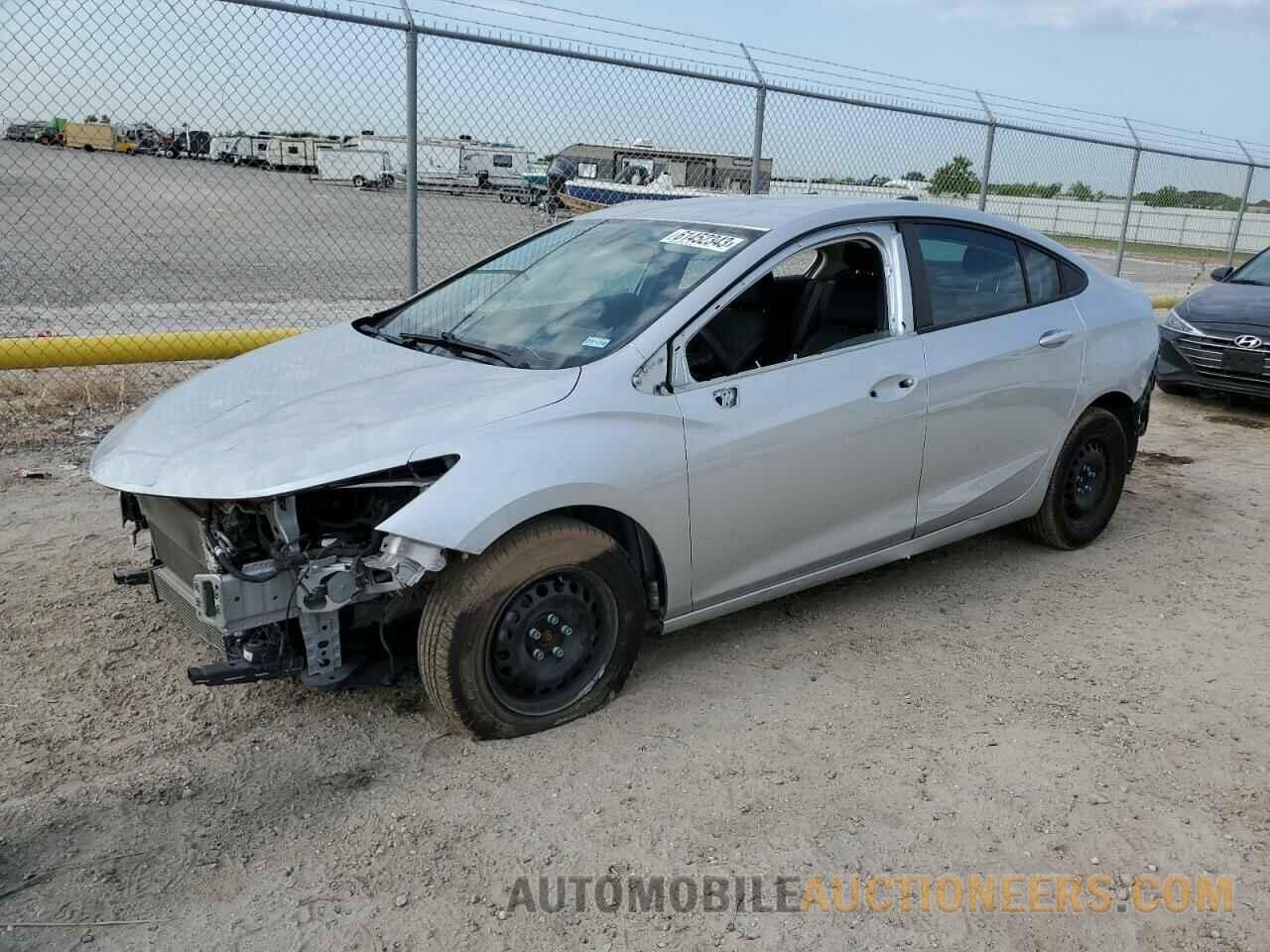 1G1BC5SM9J7124833 CHEVROLET CRUZE 2018