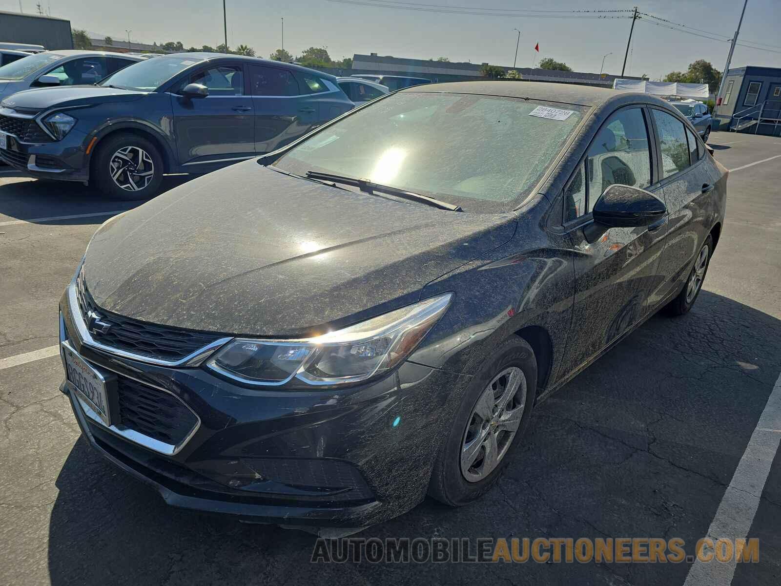 1G1BC5SM9J7205993 Chevrolet Cruze 2018