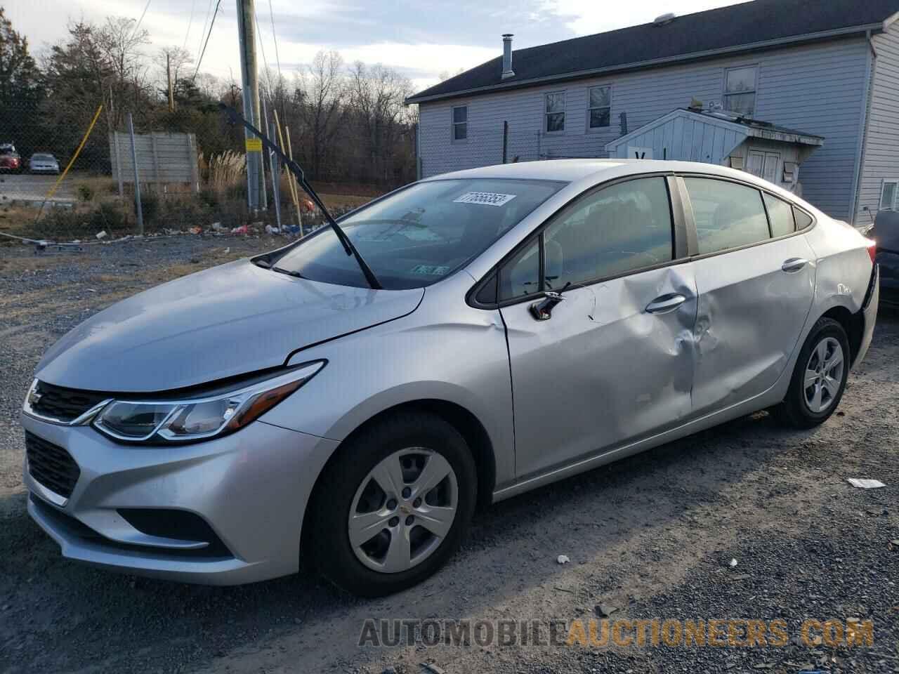 1G1BC5SM9J7236015 CHEVROLET CRUZE 2018