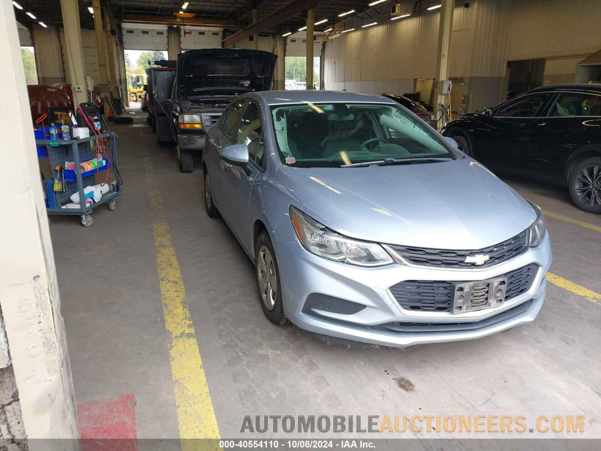 1G1BC5SMXH7126973 CHEVROLET CRUZE 2017