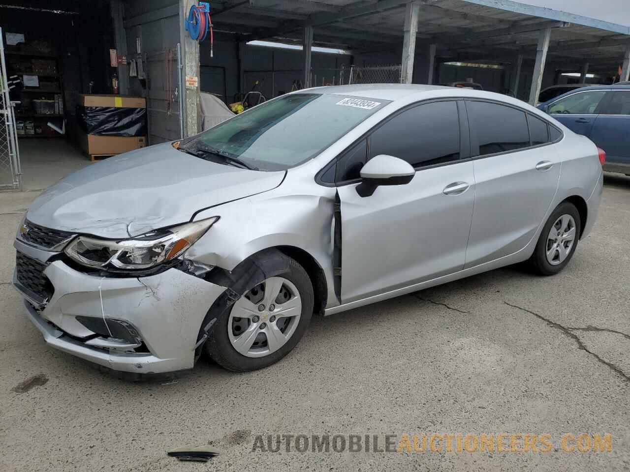 1G1BC5SMXJ7145352 CHEVROLET CRUZE 2018