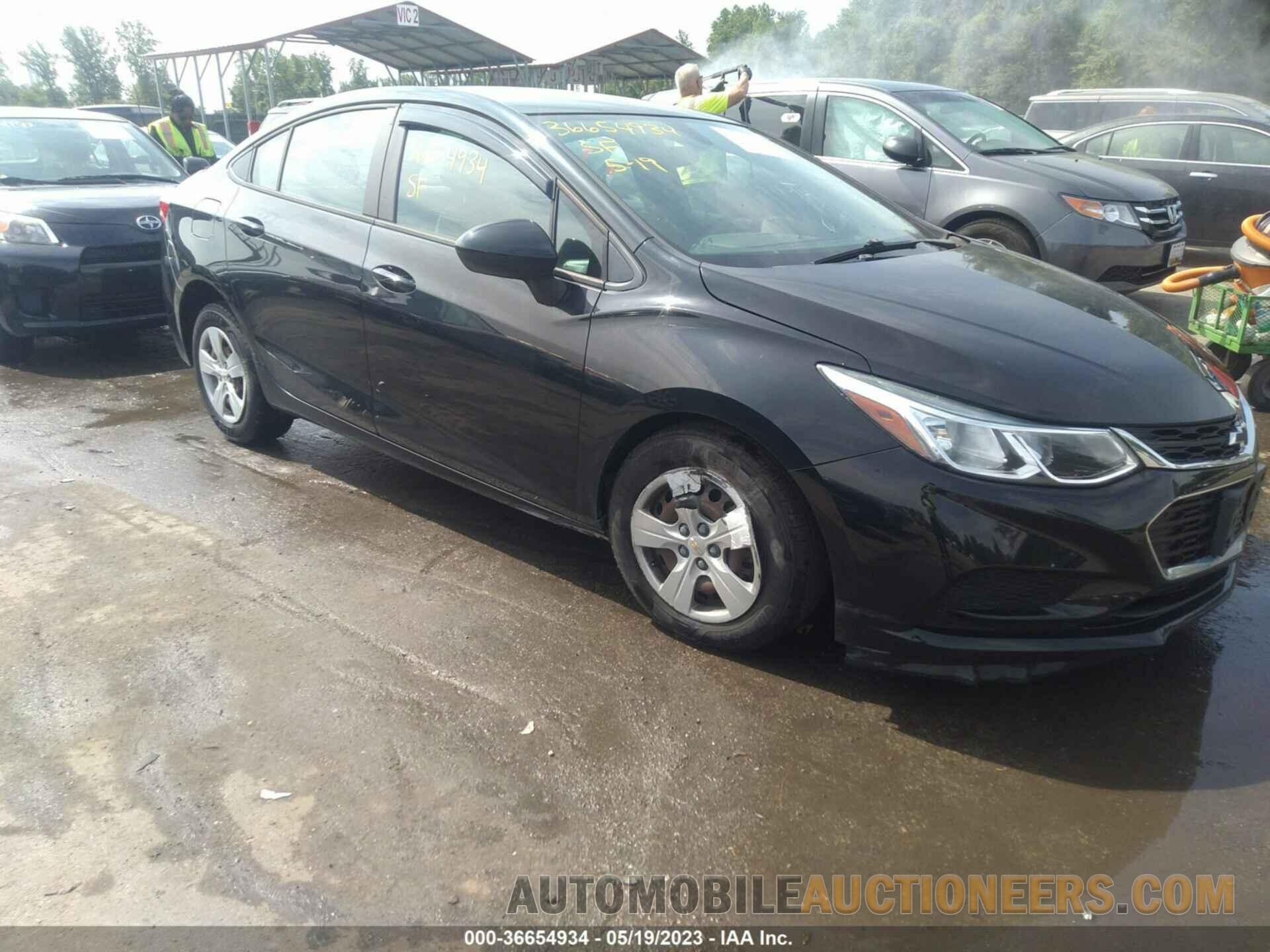 1G1BC5SMXJ7160949 CHEVROLET CRUZE 2018