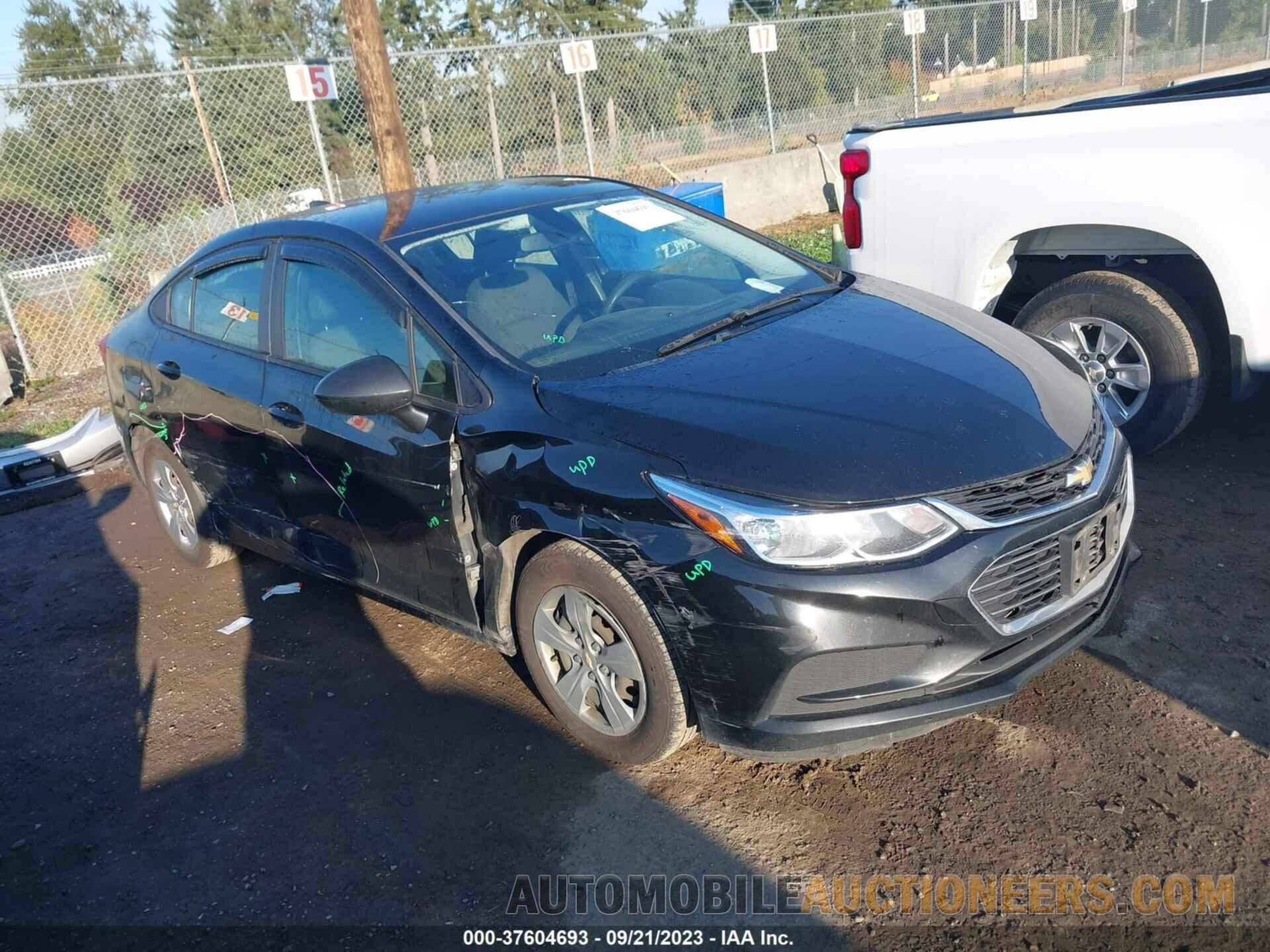 1G1BC5SMXJ7187147 CHEVROLET CRUZE 2018