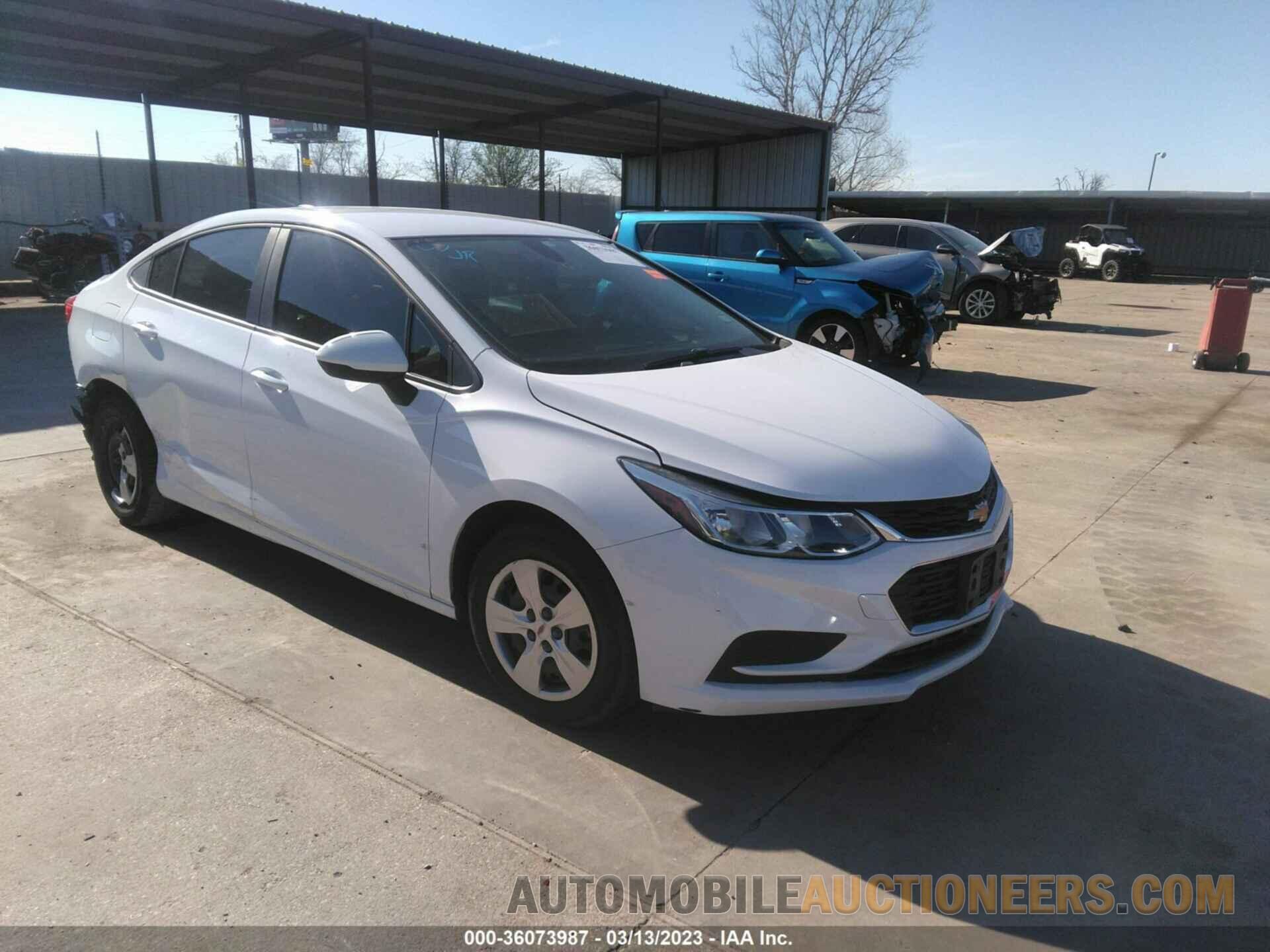 1G1BC5SMXJ7228232 CHEVROLET CRUZE 2018