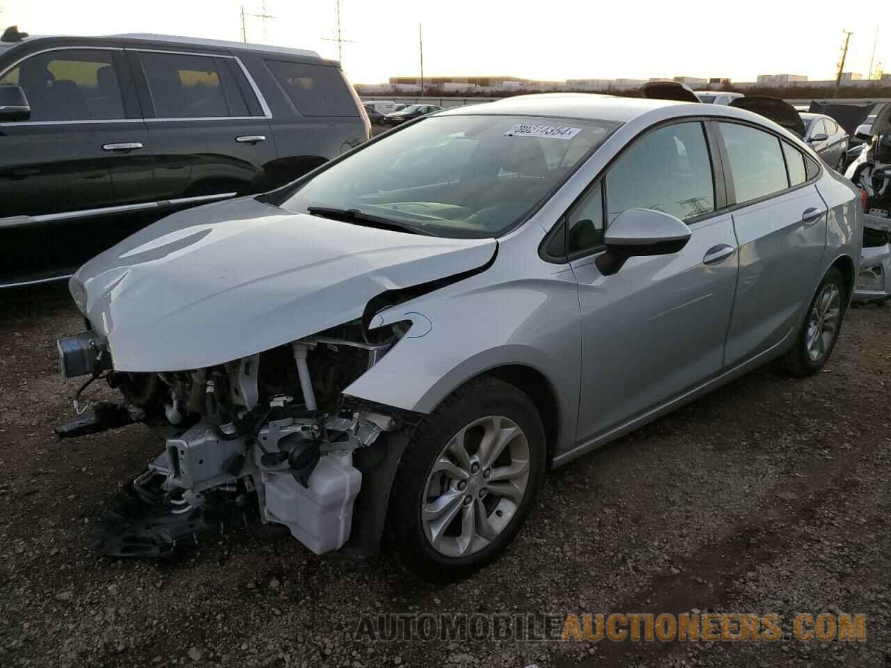 1G1BC5SMXK7107749 CHEVROLET CRUZE 2019