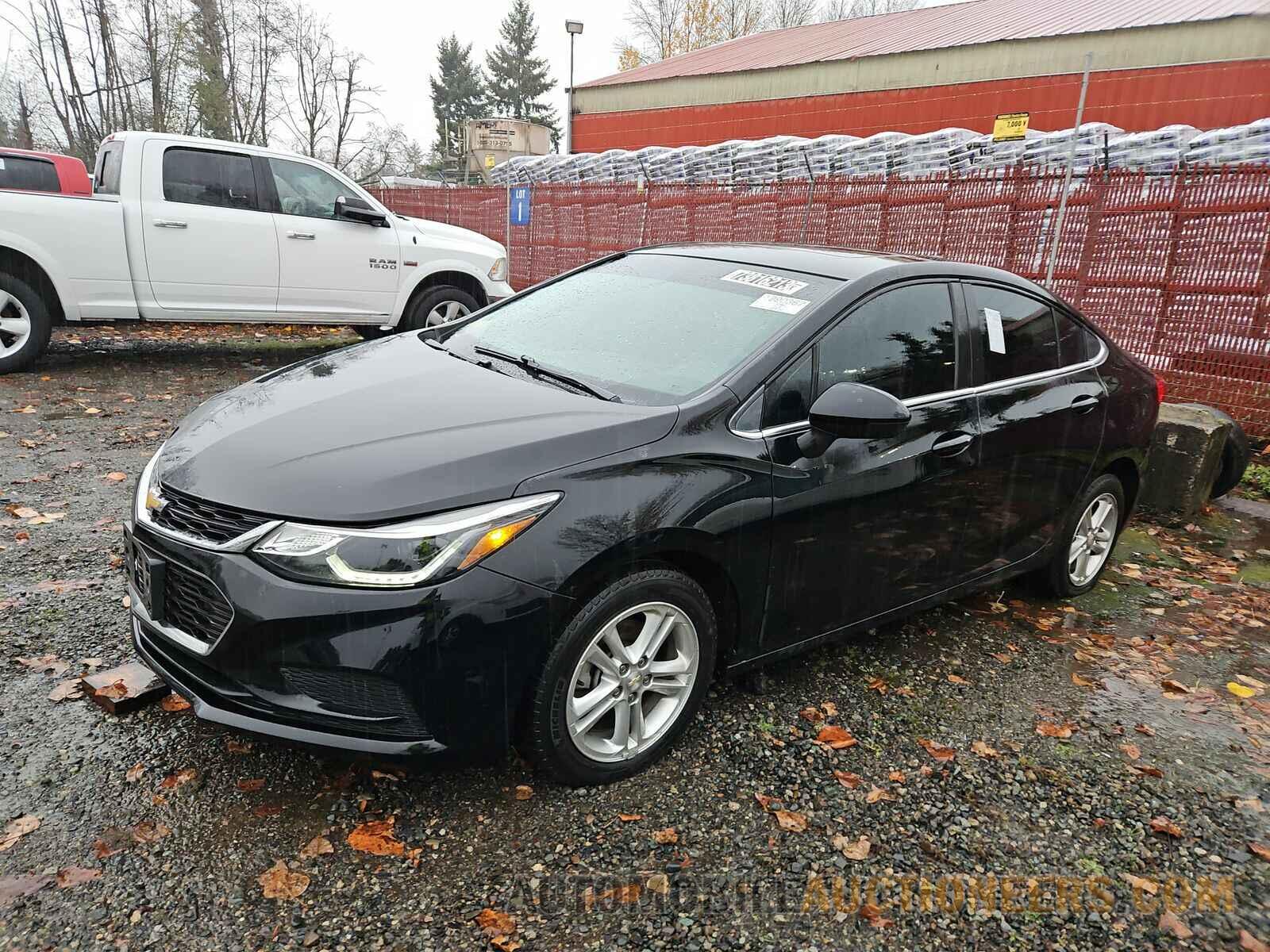 1G1BE5SM0H7270235 Chevrolet Cruze 2017