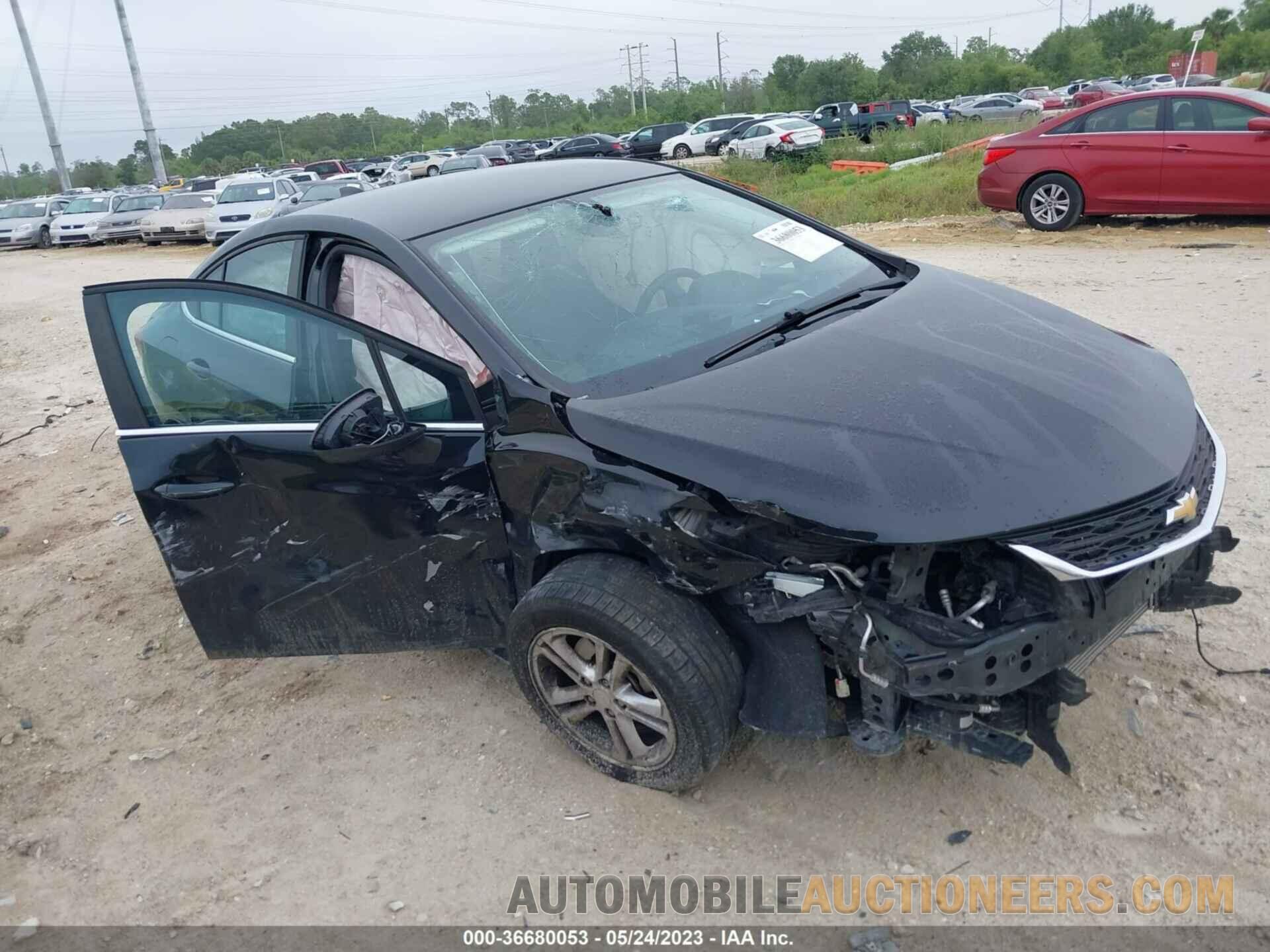 1G1BE5SM0J7117098 CHEVROLET CRUZE 2018