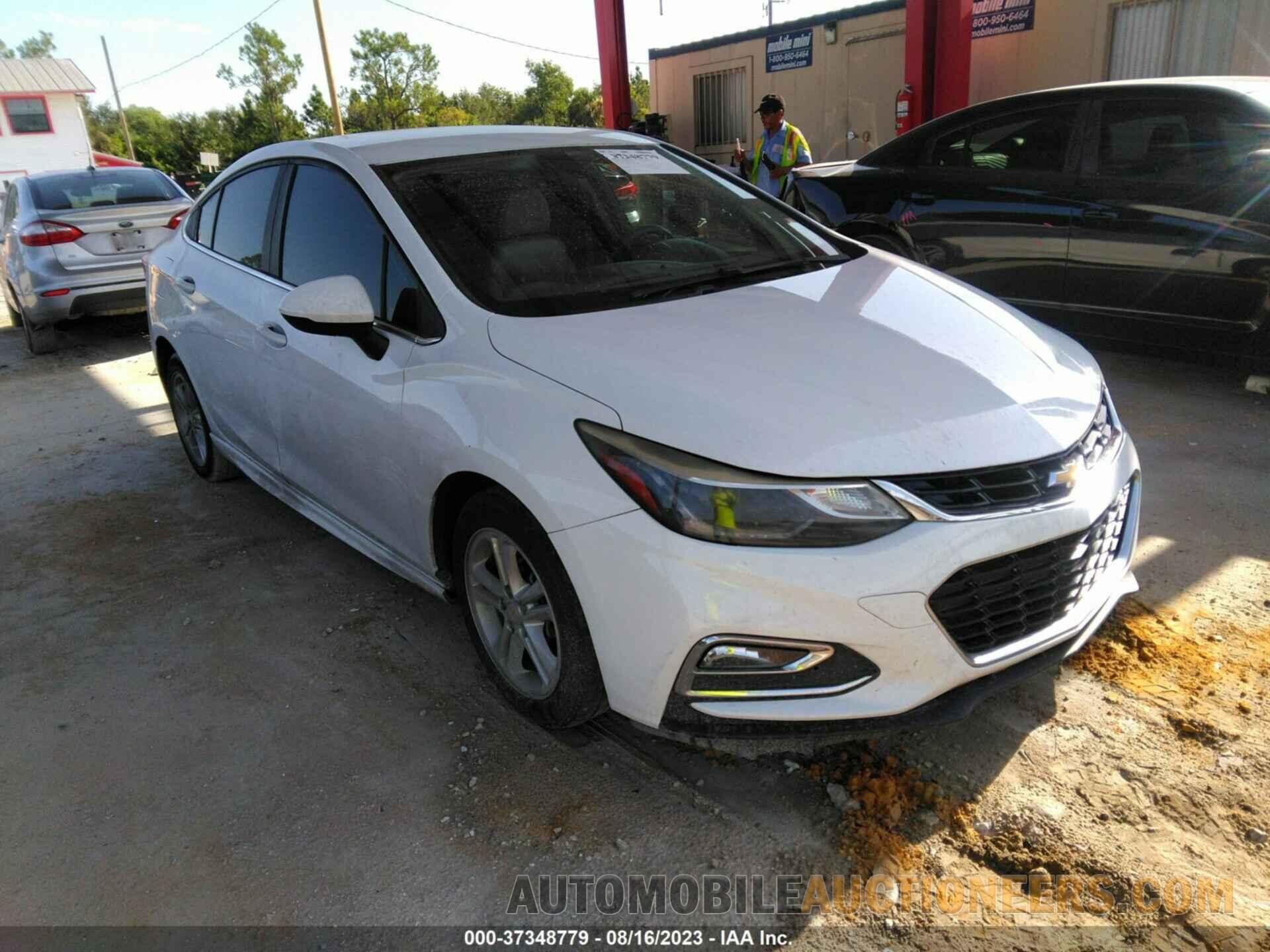 1G1BE5SM0J7135262 CHEVROLET CRUZE 2018