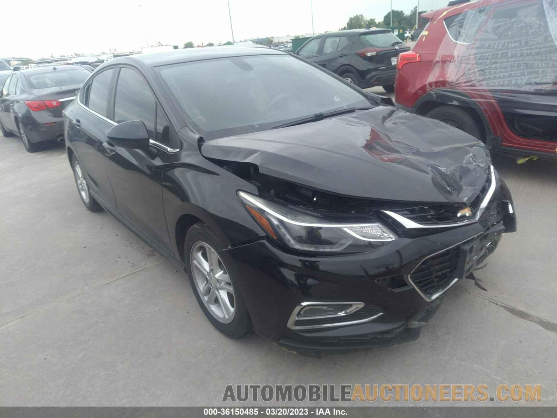 1G1BE5SM0J7135326 CHEVROLET CRUZE 2018