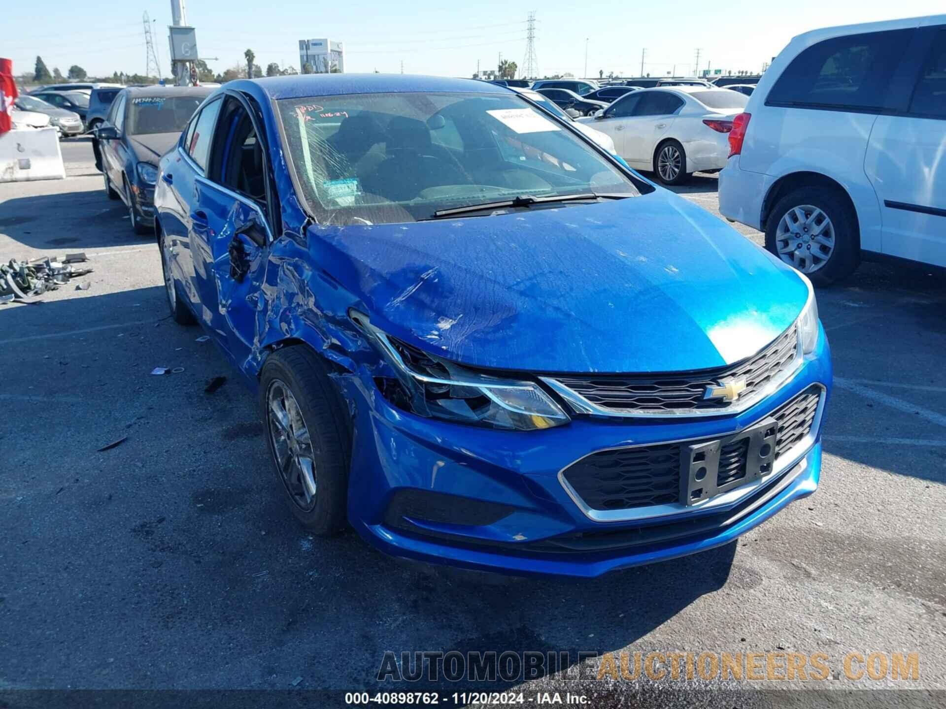 1G1BE5SM0J7151252 CHEVROLET CRUZE 2018